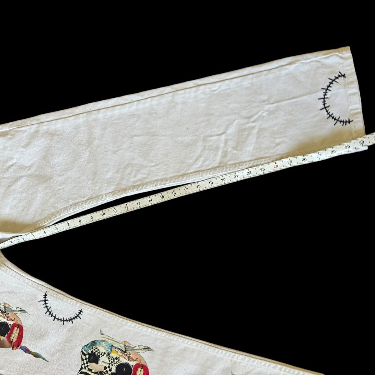 Levi's Unisex Up-cycled reworked one of a kind Levi’s white jeans. Size US 30 / EU 46 - 17 Thumbnail