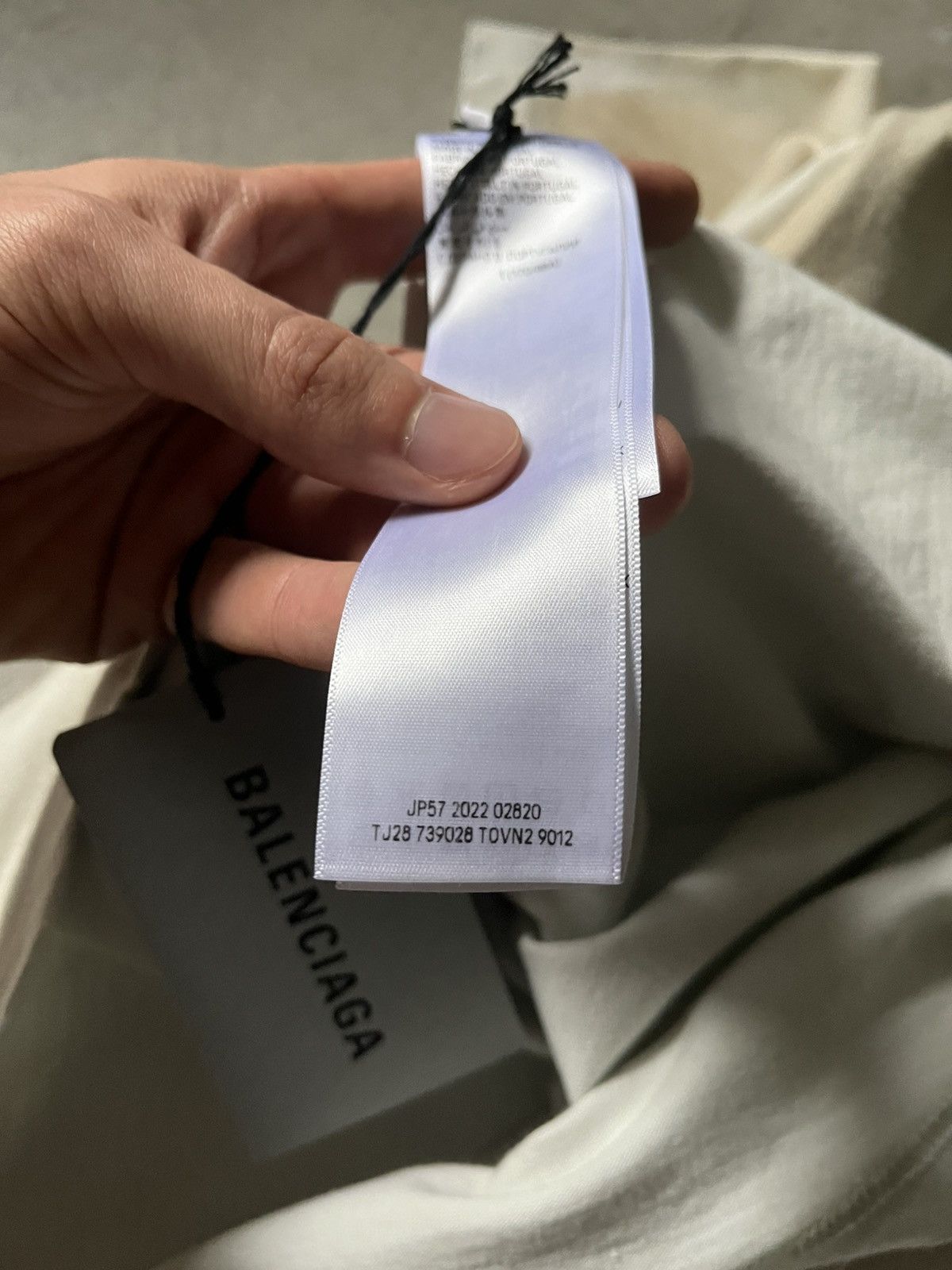 Balenciaga Balenciaga S/S 2023 Skater Mud Show white T-shirt Size US S / EU 44-46 / 1 - 16 Thumbnail