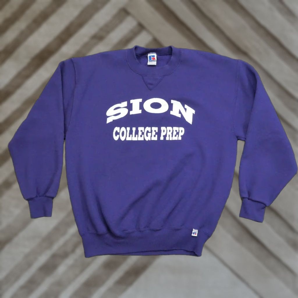 Russell Athletic VINTAGE Russell Athletic Sweatshirt Men Adult Large Purple 90s Size US L / EU 52-54 / 3 - 1 Thumbnail