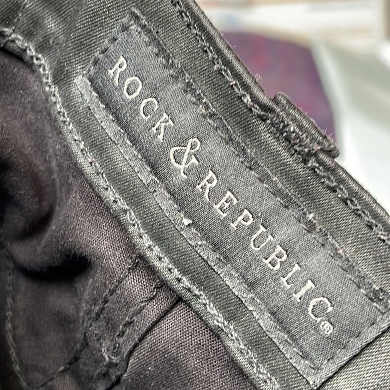 Rock & Republic Rock and Republic Berlin Black Coated Skinny Jeans Size 4M Size 27" / US 4 / IT 40 - 6 Thumbnail