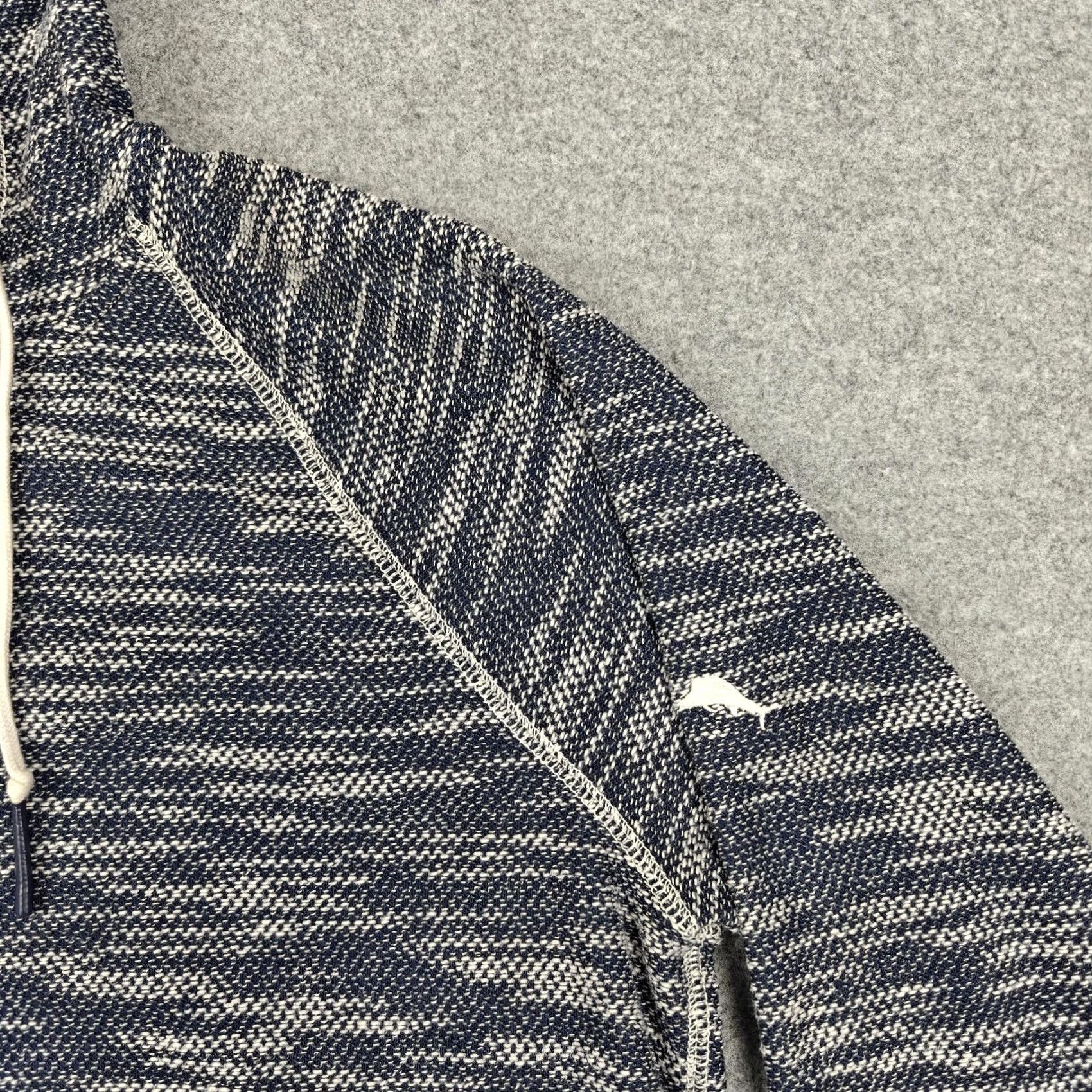 Tommy Bahama Tommy Bahama Hoodie Mens M Blue Fleece Henley Kangaroo Pocket Pullover Size US M / EU 48-50 / 2 - 4 Thumbnail