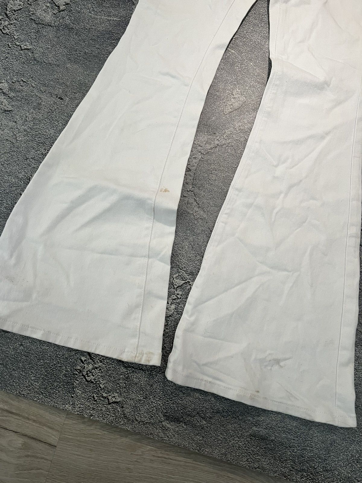 Japanese Brand Distressed White Glamour Flare Jean / Hysteric Glamour Style Size US 28 / EU 44 - 6 Thumbnail