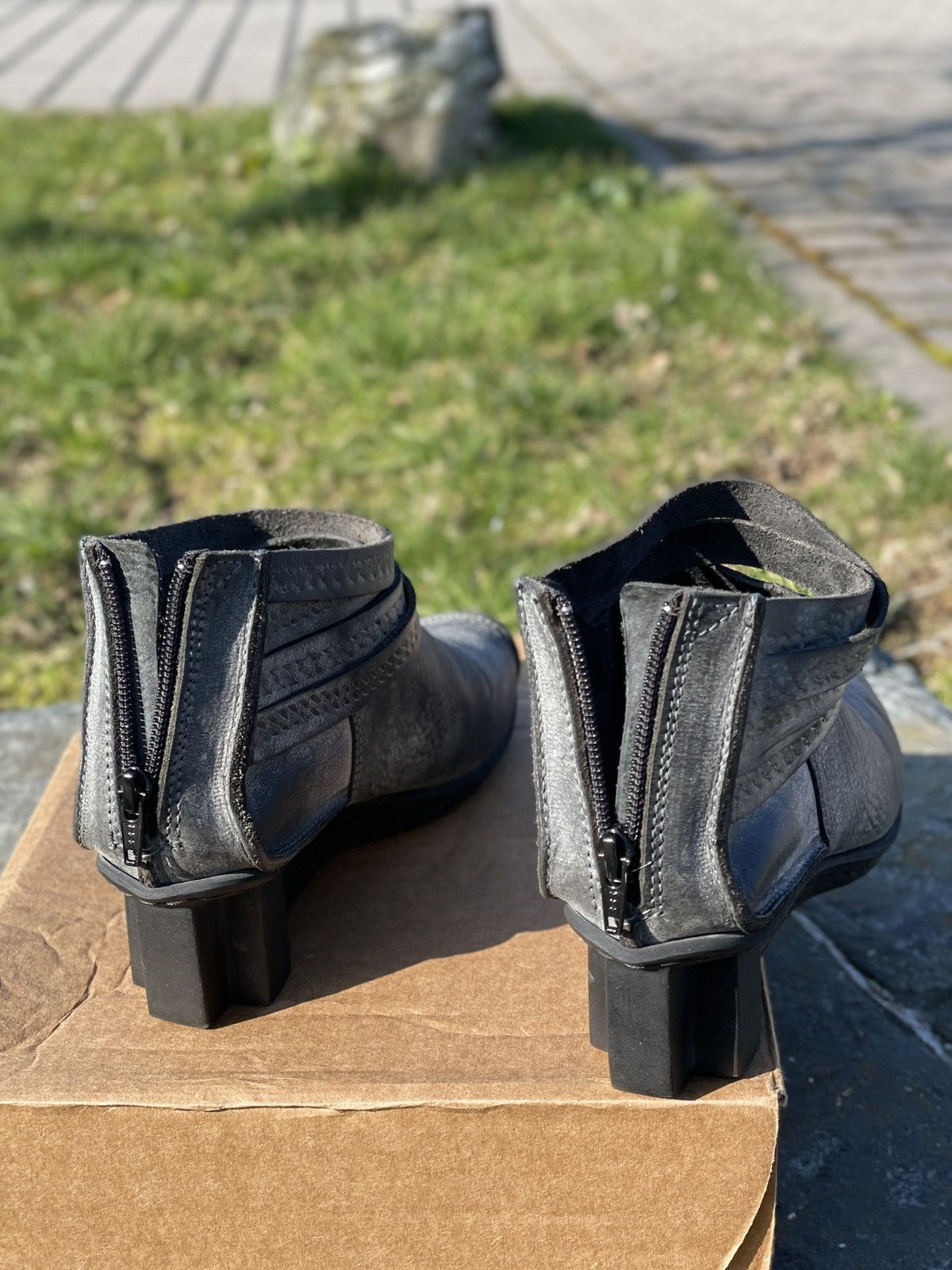 Trippen Leather BRACE ICE Ankle Boot With Bracelet Detail Zip Shoes Size US 9 / IT 39 - 16 Thumbnail