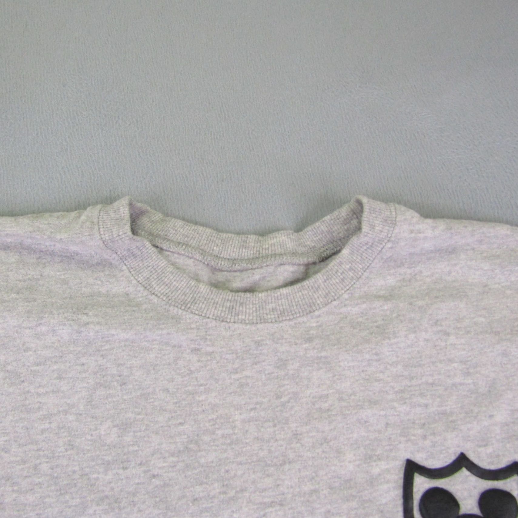 Disney VINTAGE Disney Men’s T-Shirt Crewneck S Gray Mickey Mouse Puff Print Logo 90s Style Size US S / EU 44-46 / 1 - 2 Thumbnail