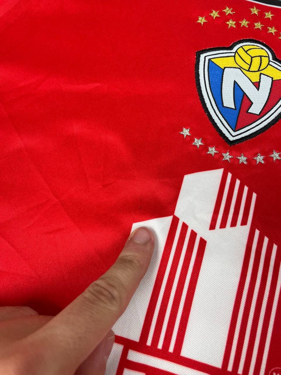 Lotto Sport Lotto El Nacional de Quito 2010 2012 Home Shirt Jersey Size US L / EU 52-54 / 3 - 8 Thumbnail