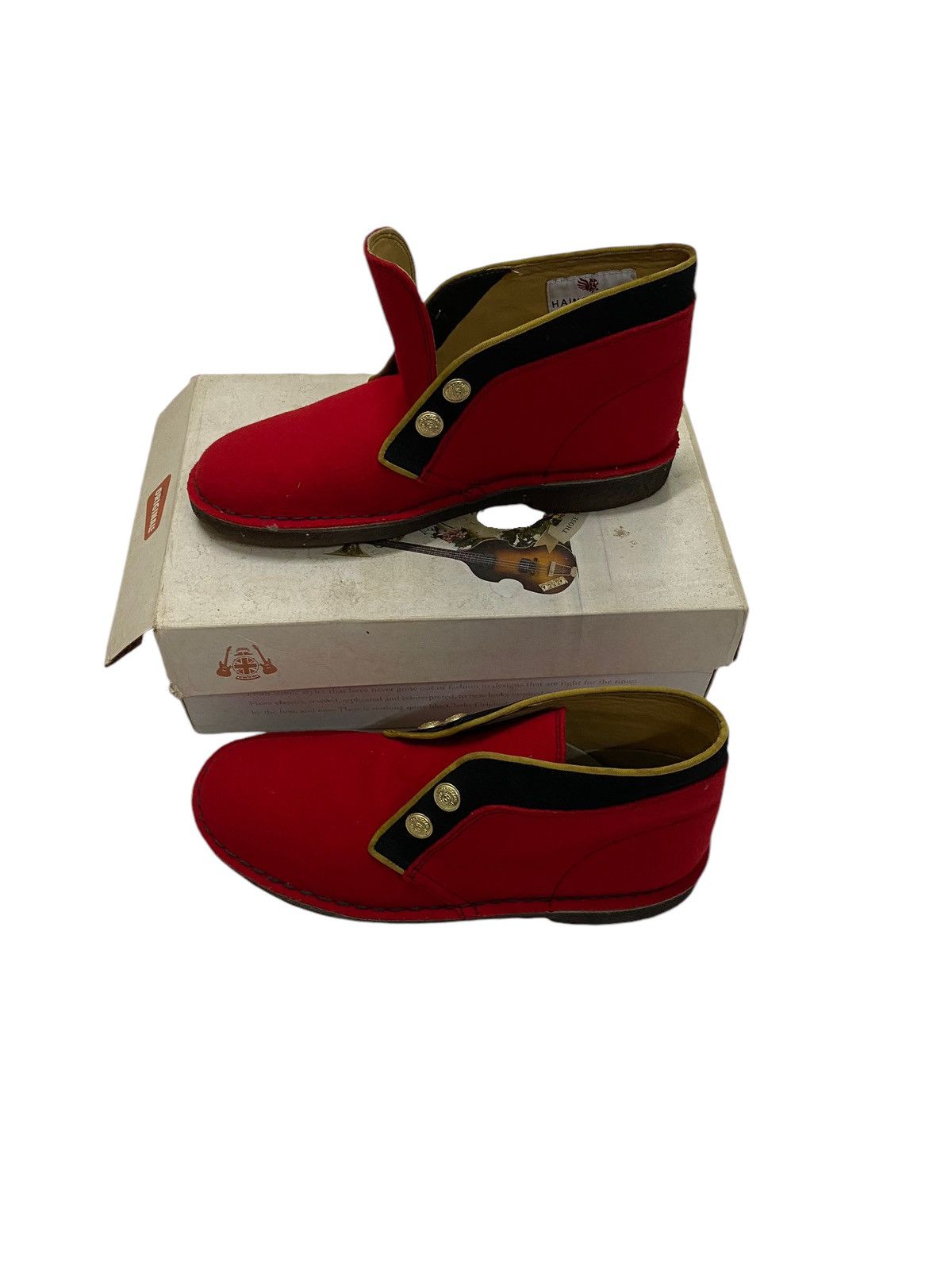 Art Comes First × Clarks Beatles Clarks Hainsworth Peppers British Rock Desert Boots Size US 8 / EU 41 - 2 Thumbnail
