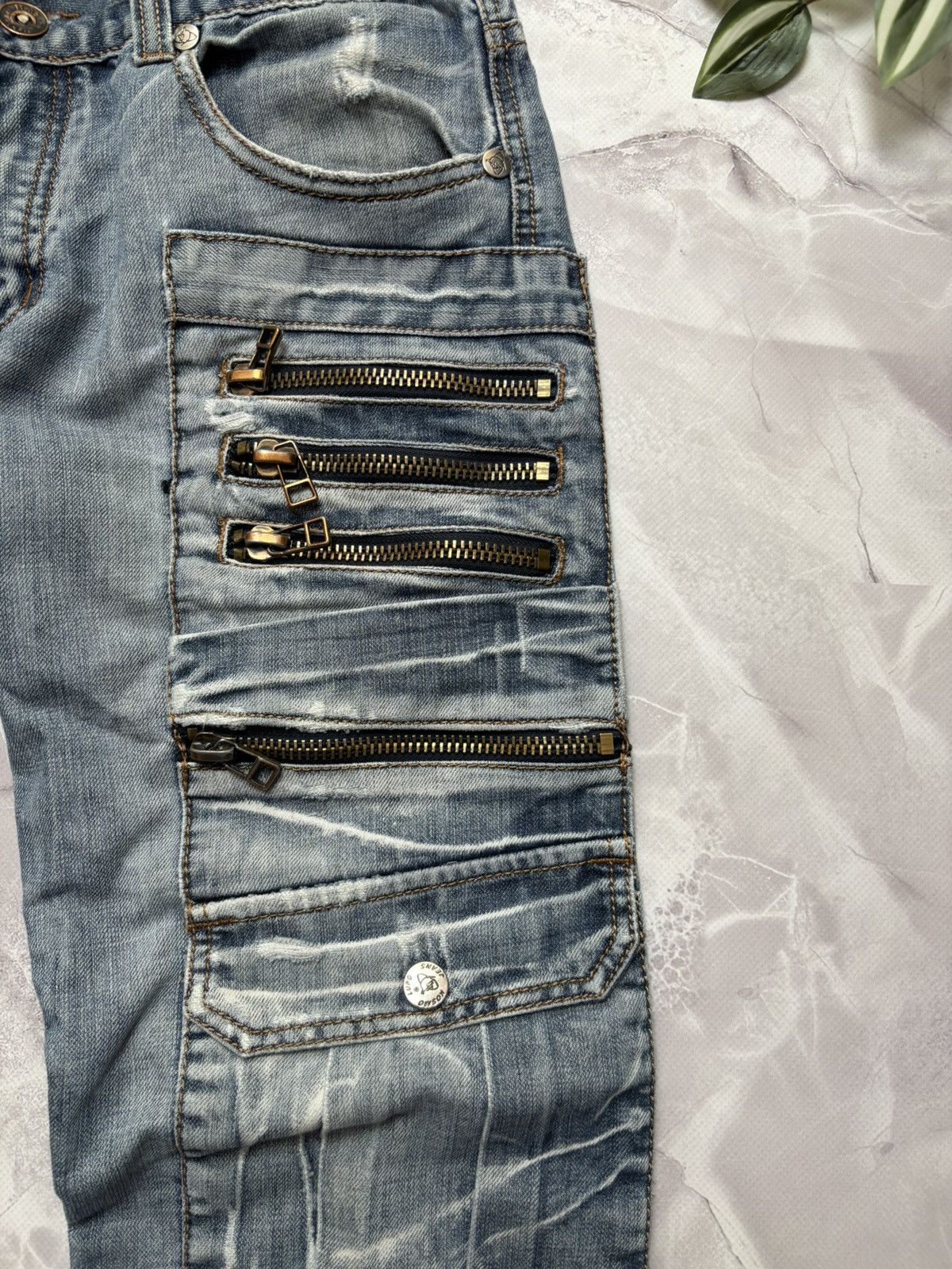 Japanese Brand Kosmo Lupo Japanese Style Denim Cargo Jeans Distressed Y2K Size US 32 / EU 48 - 5 Thumbnail