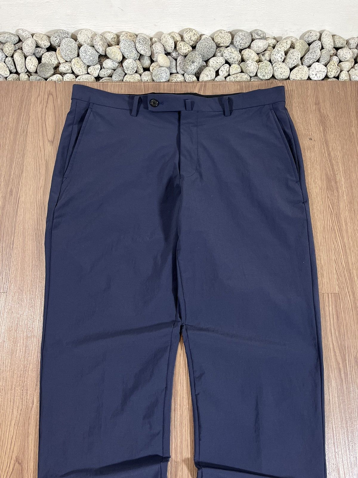 Katharine Hamnett London Katharine Hamnett London Nylon Blend Technical Trousers Size US 35 - 3 Thumbnail