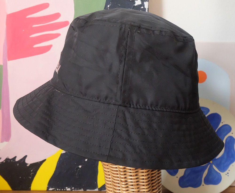 Billie Eilish H&M x Billie Eilish Bucket Hat Size ONE SIZE - 3 Thumbnail