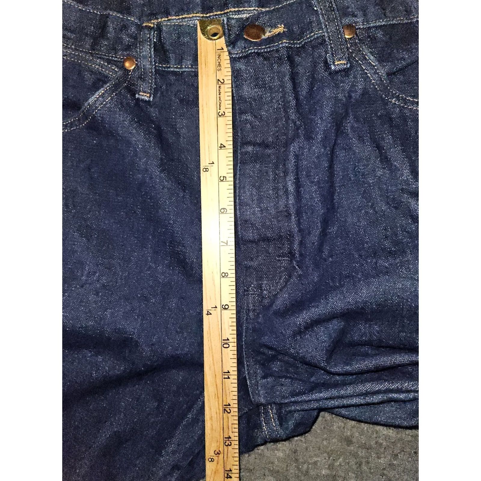 Wrangler VINTAGE Wrangler 13MWZ Jeans Men's 33x34 Blue Denim Straight 90s Cowboy Regular Size US 33 - 4 Thumbnail