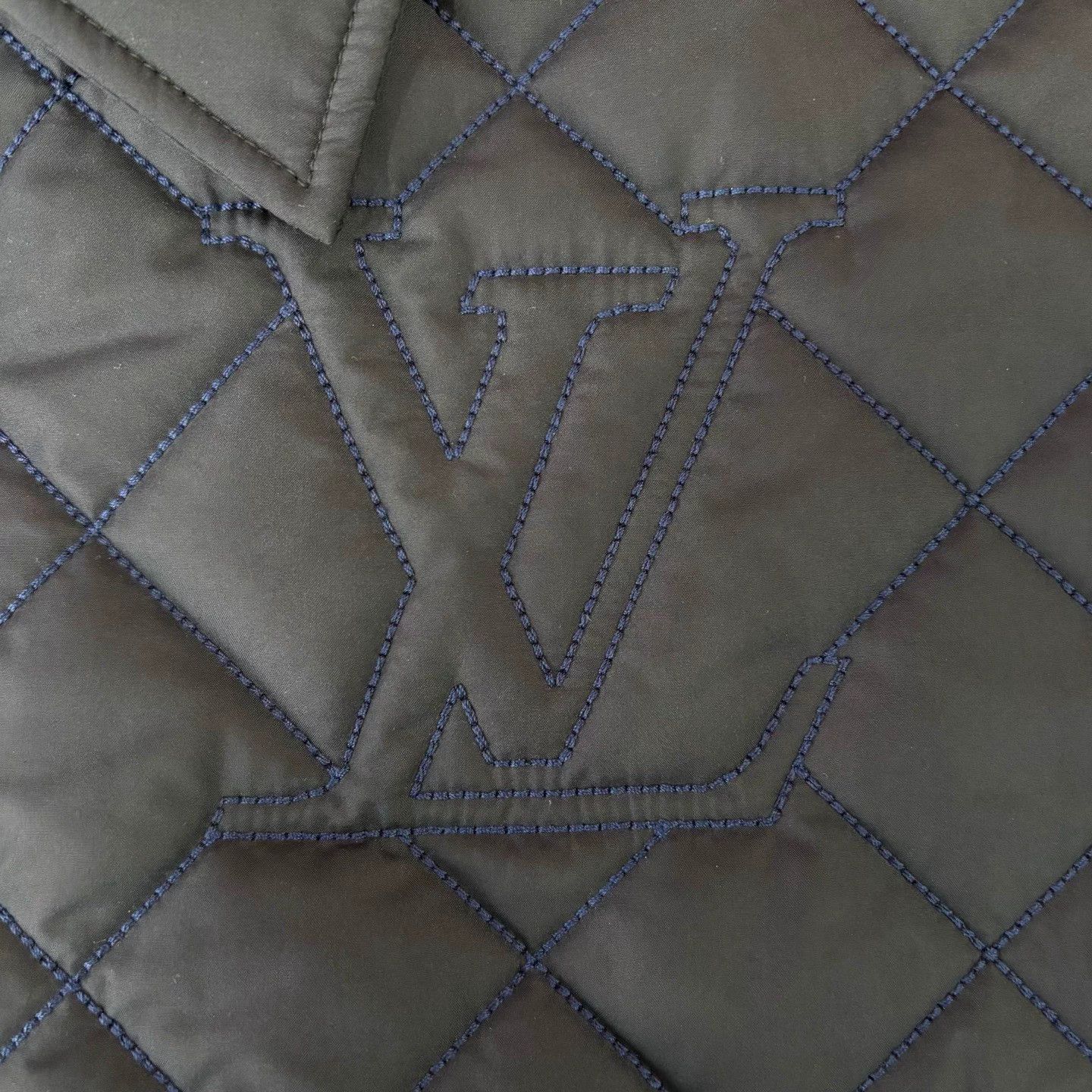 Louis Vuitton LV embossed lapel cotton jacket blue 54 Size US L / EU 52-54 / 3 - 7 Thumbnail