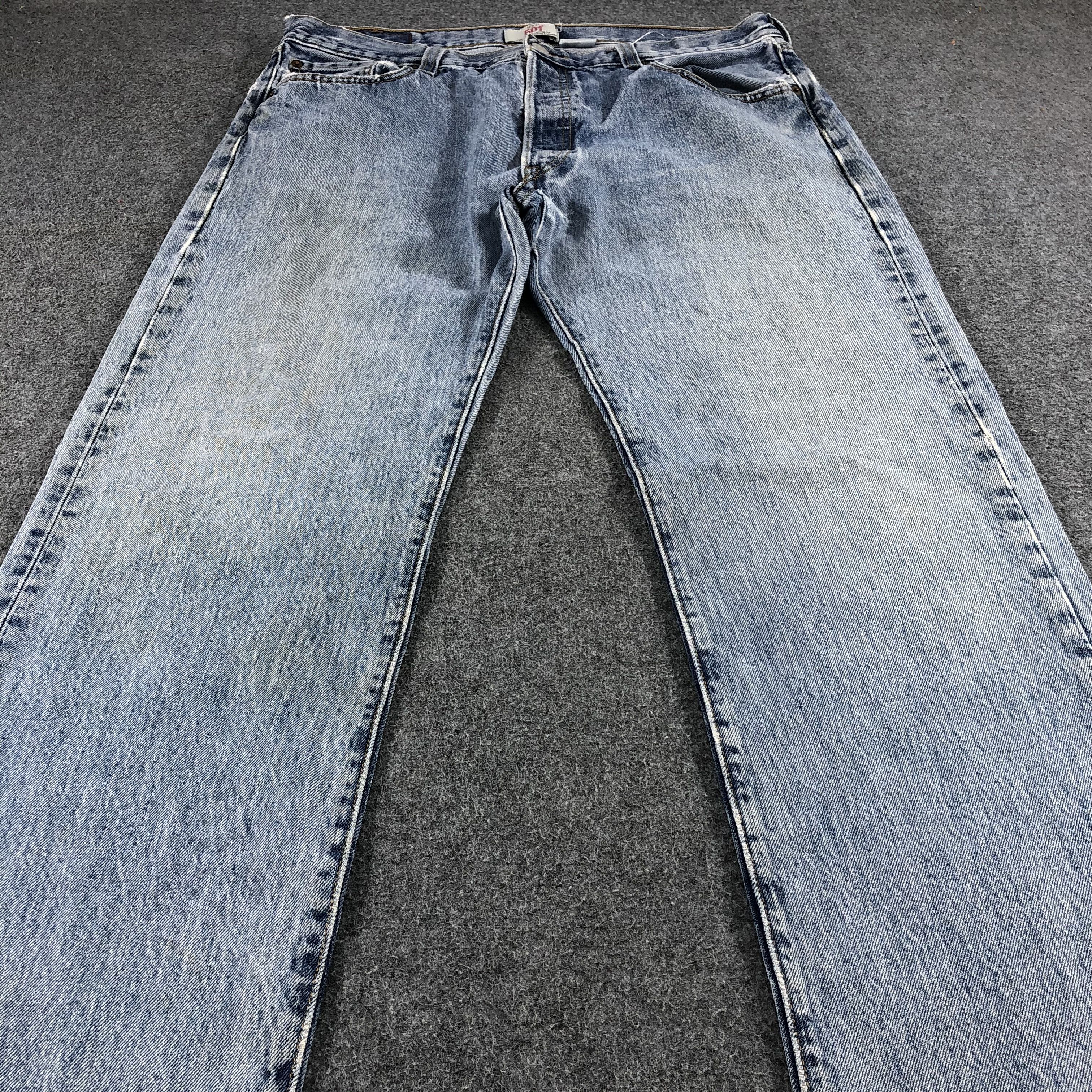 Levi's Vintage Light Wash Levis 501 Jeans- J1362 Size US 35 - 3 Thumbnail