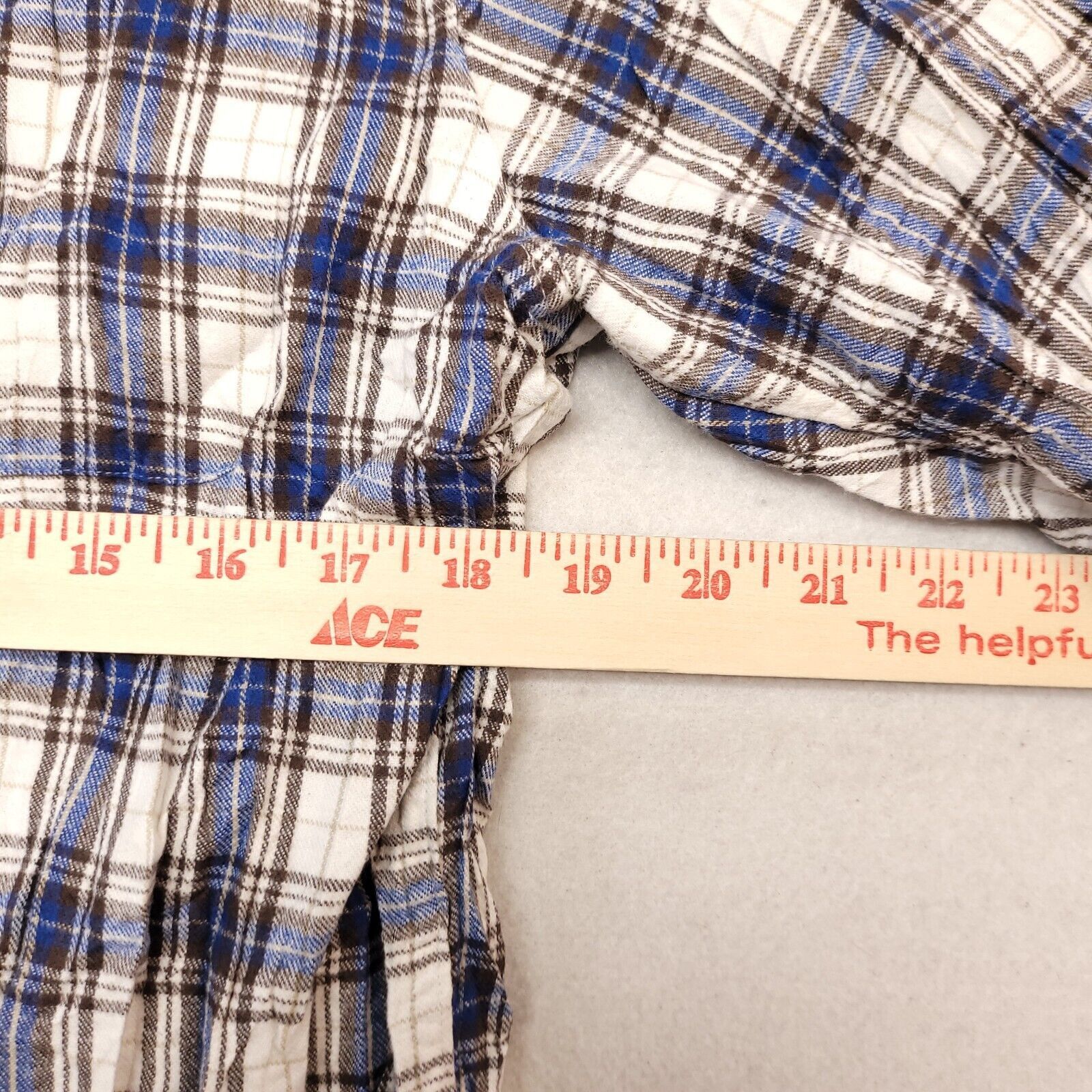 Cabelas Cabelas Tartan Flannel Shirt Adult Mens Size M White Blue Size US M / EU 48-50 / 2 - 9 Thumbnail