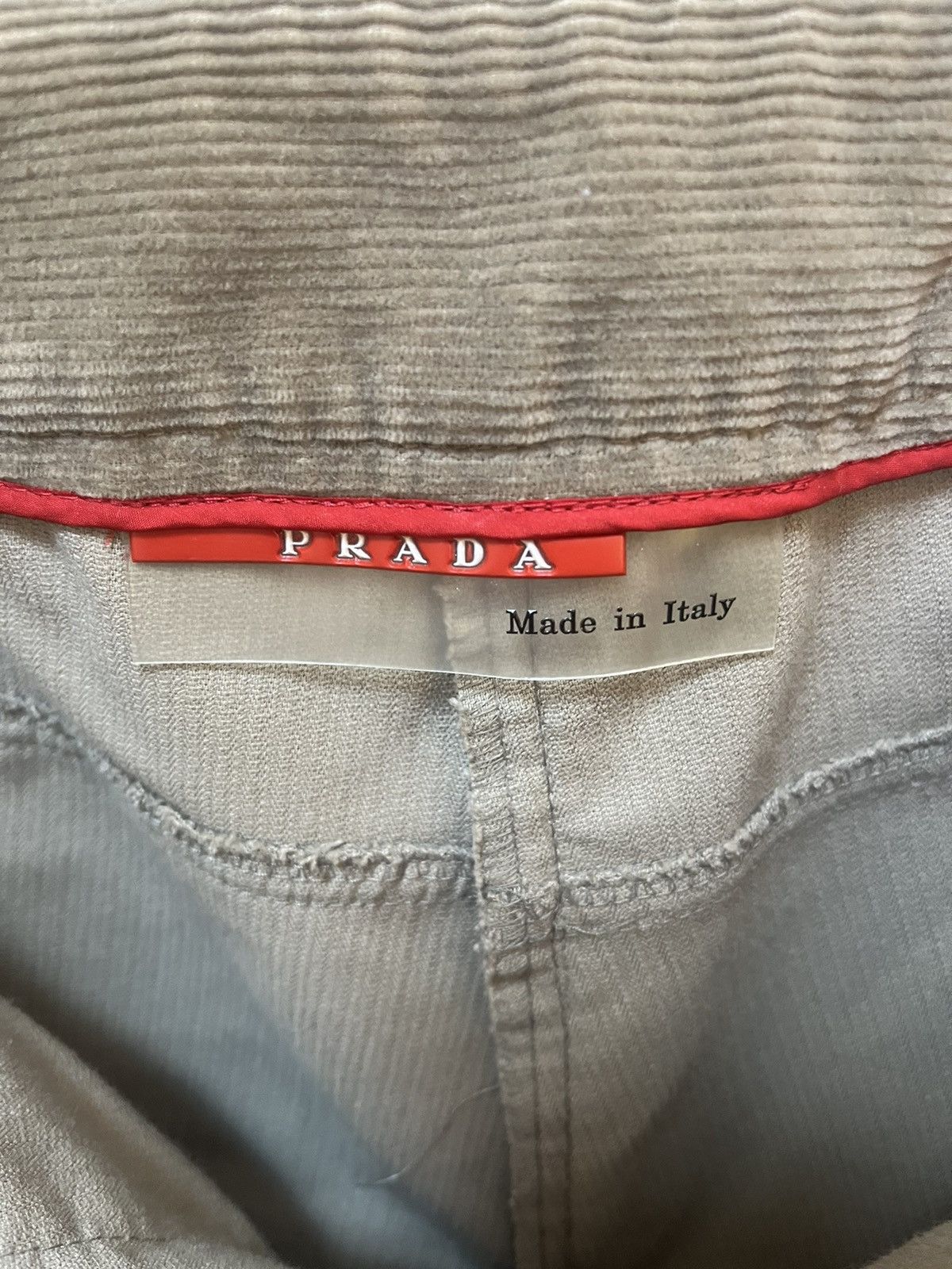 Prada Prada corduroy trousers Size 28" / US 6 / IT 42 - 2 Thumbnail
