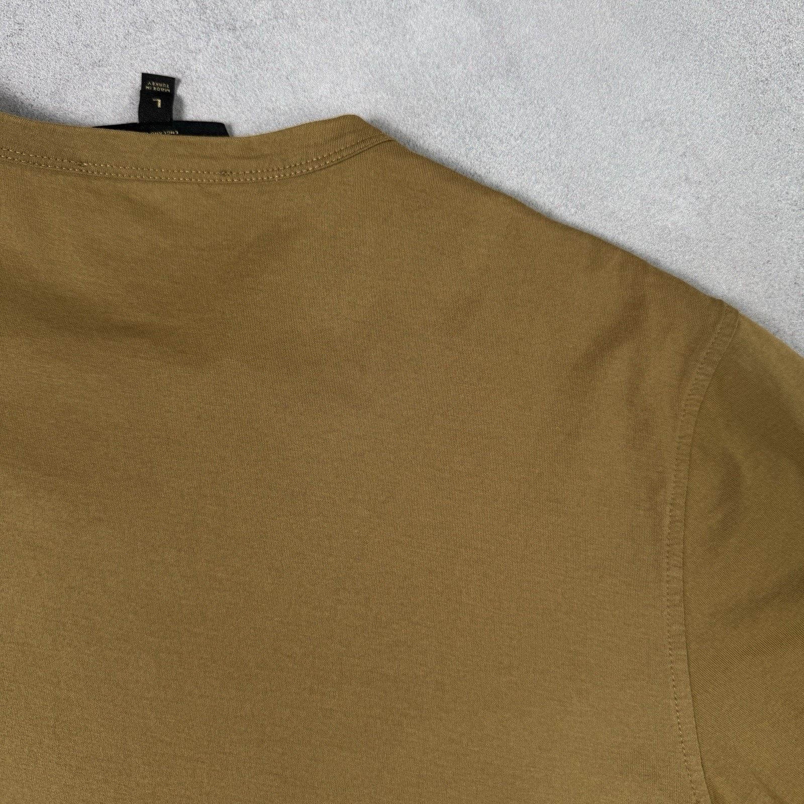 Belstaff Belstaff Men T Shirt Size L Brown Logo Size US L / EU 52-54 / 3 - 16 Thumbnail
