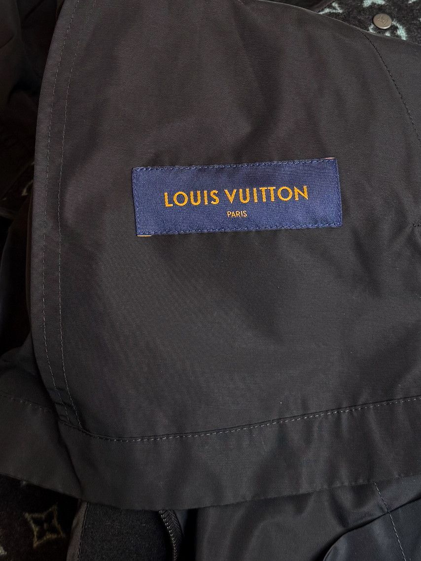 Louis Vuitton Louis Vuitton Black Raincoat With Amovible Monogram Lining Size S / US 4 / IT 40 - 15 Thumbnail