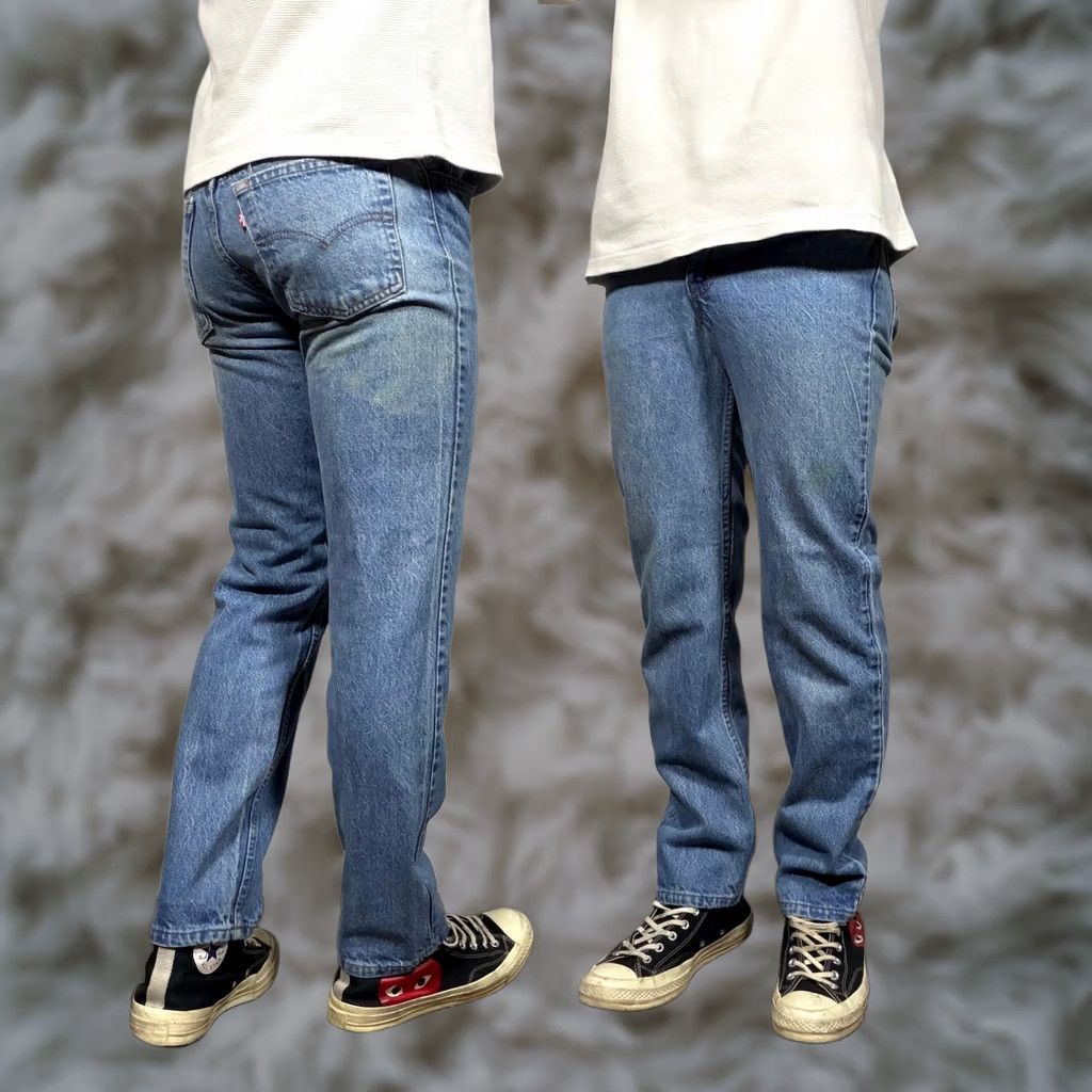 Levi's VINTAGE Levi's 505 Jeans Men 30x30 Blue Light Wash Regular Straight Denim USA Jeans Size US 30 / EU 46 - 1 Thumbnail