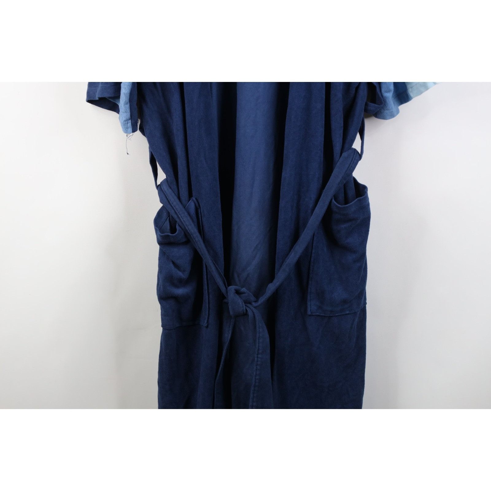 Vintage Vintage 70s Streetwear Striped Velour Belted Bath Robe Size US L / EU 52-54 / 3 - 3 Thumbnail