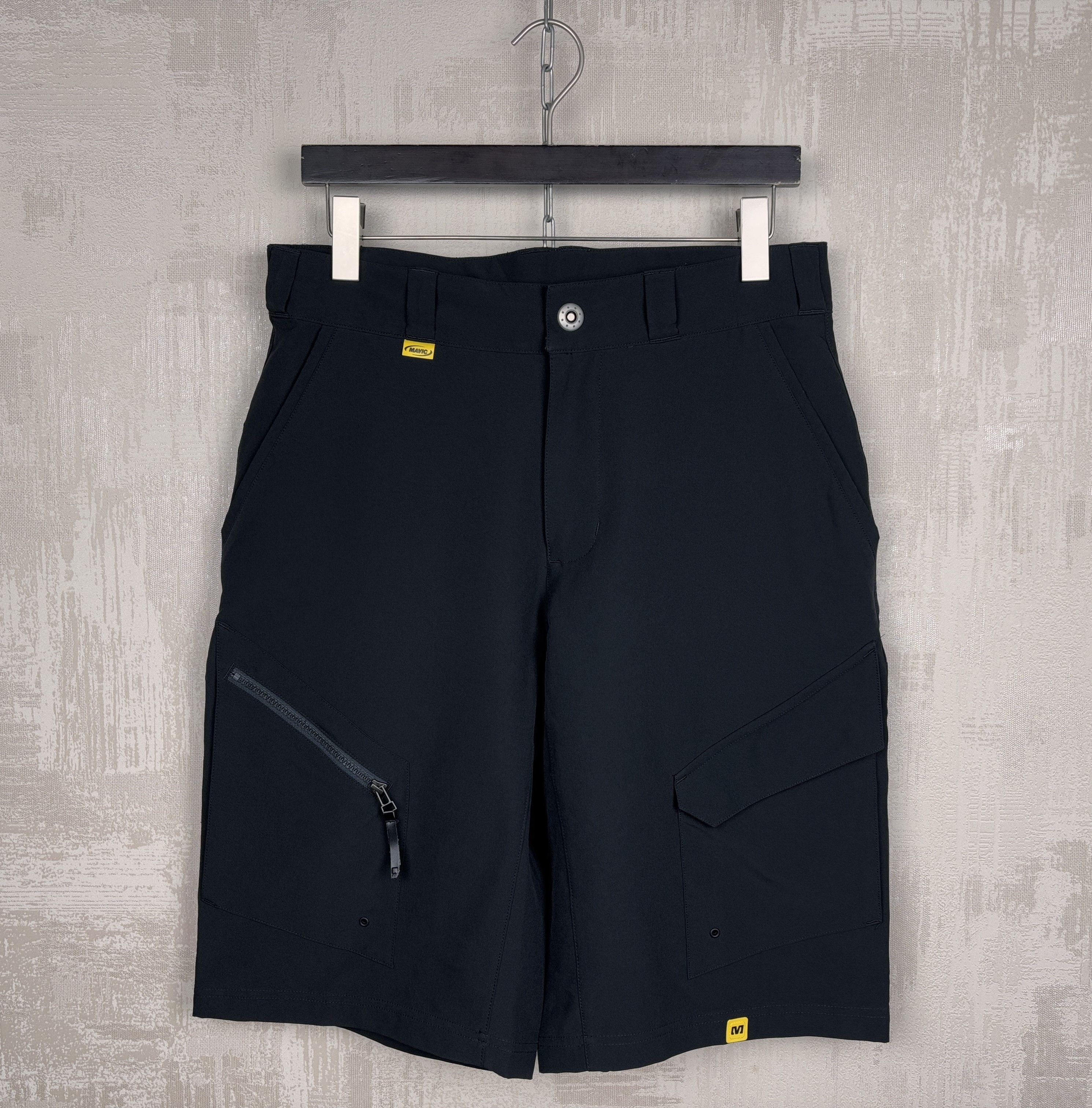 Bicycle Mavic Ride Better Cycling Bike Shorts Men's Black Size US 32 / EU 48 - 1 Thumbnail