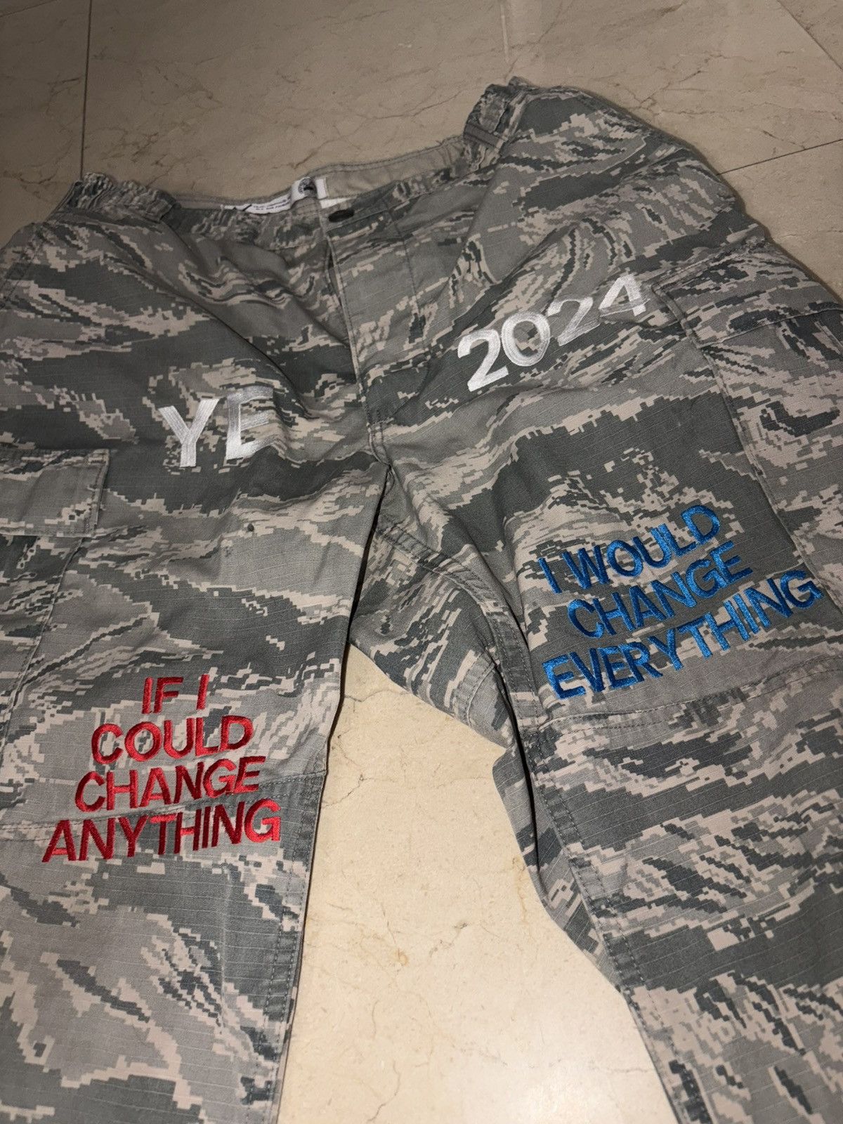 Other UNRELEASED YE 2024 CAMO AIRFORCE PANTS Size US 32 / EU 48 - 3 Thumbnail