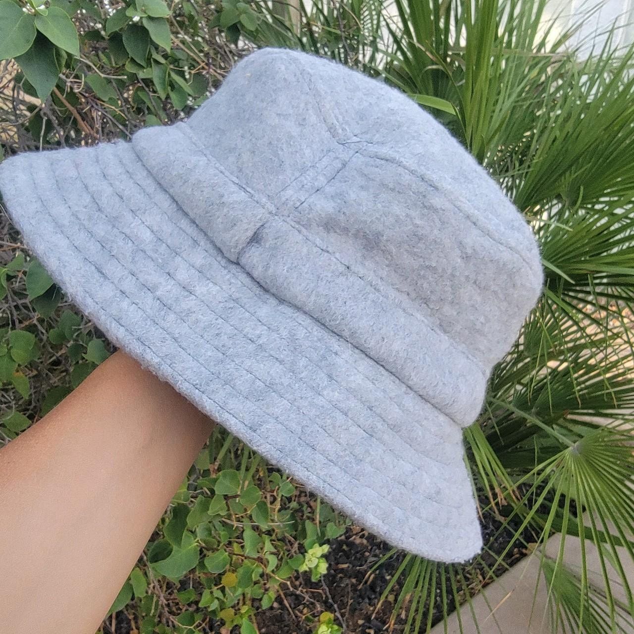 Columbia Vintage Fluffy Grey Bucket Hat Columbia Made in USA Size ONE SIZE - 1 Thumbnail