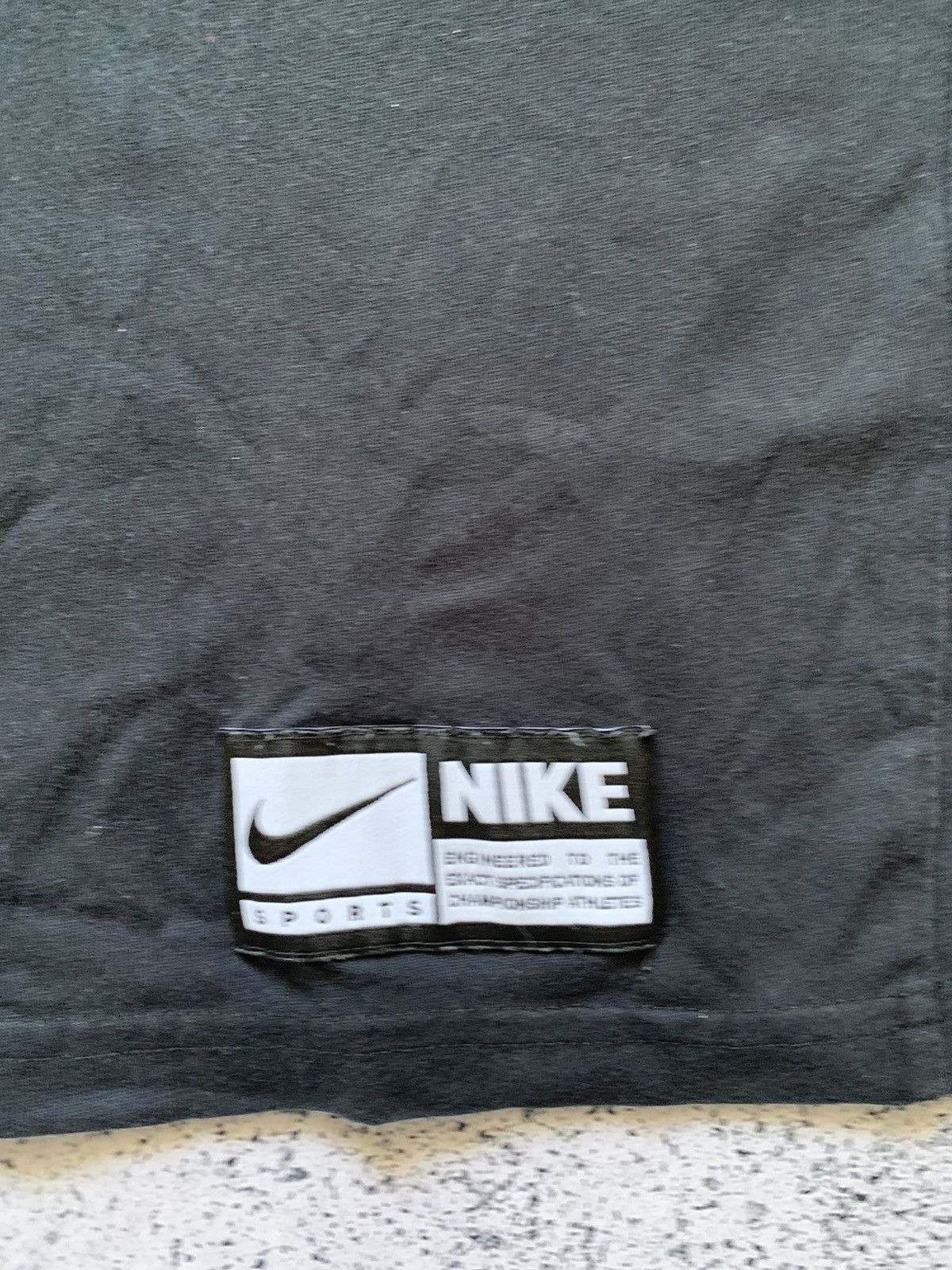 Nike Vintage Nike Swoosh Drill T-shirt Embroidered Logo Black Y2K Size US M / EU 48-50 / 2 - 4 Thumbnail