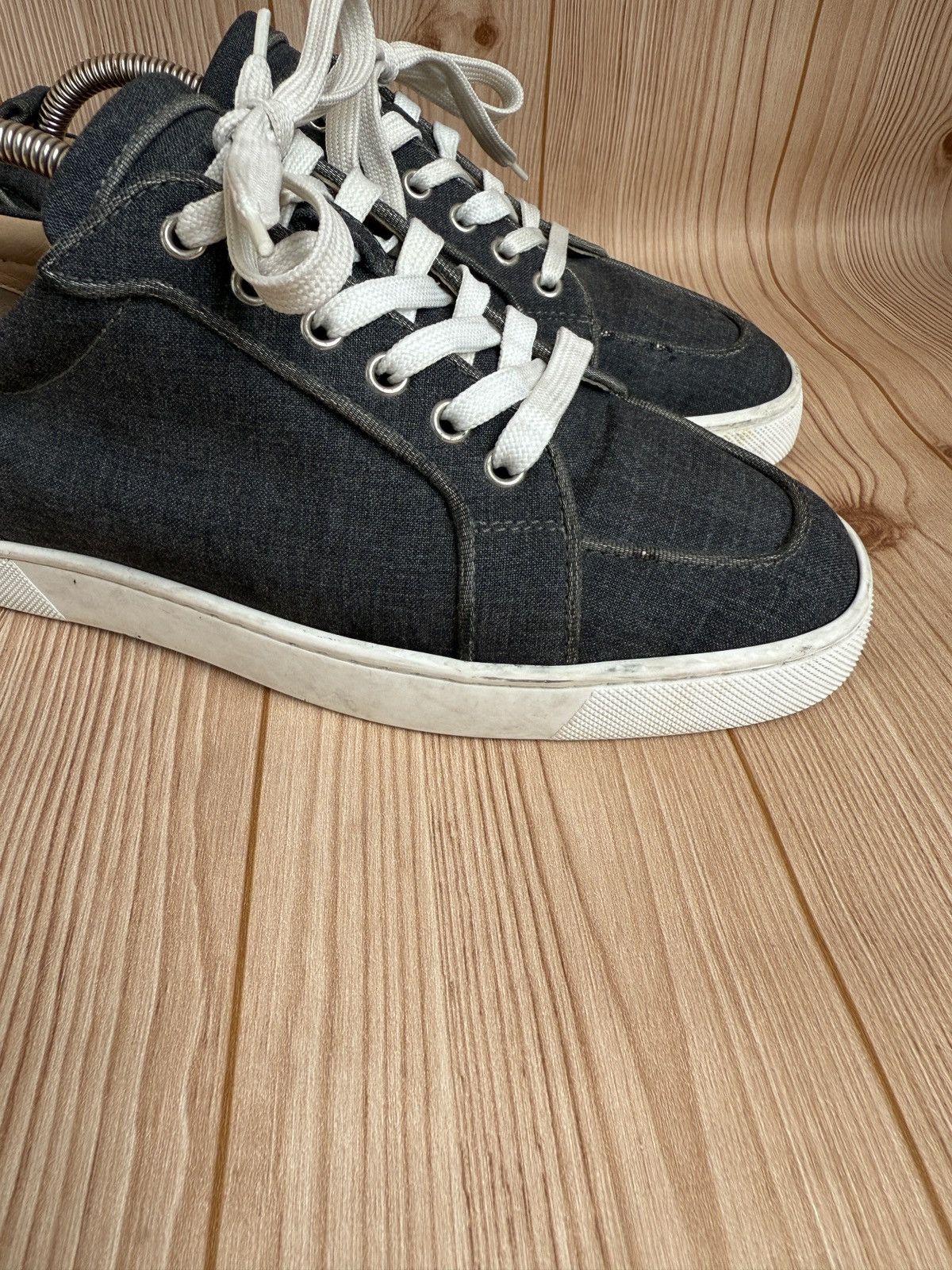 Christian Louboutin Orlato denim trainers Size US 7 / EU 40 - 8 Thumbnail