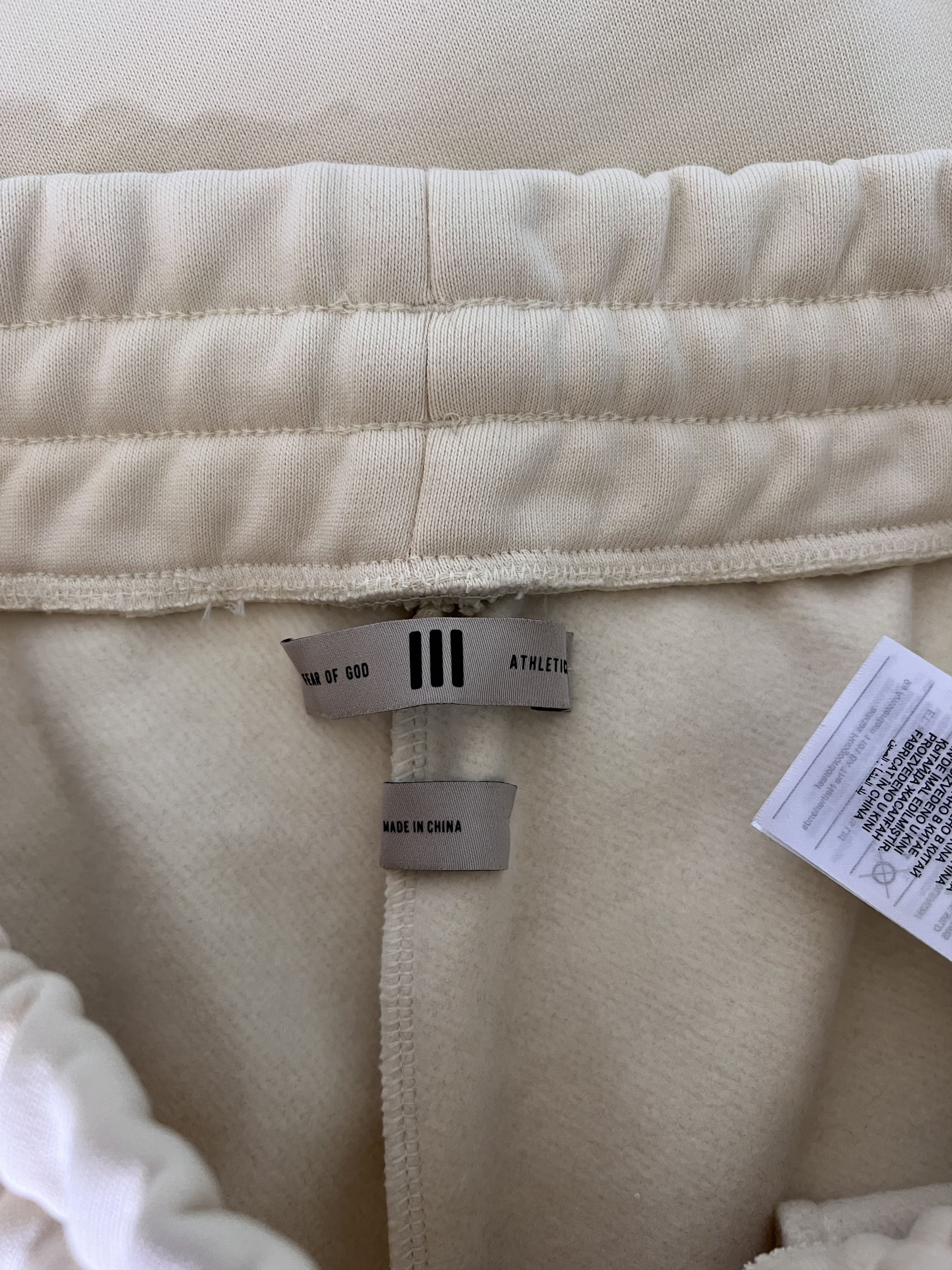 Adidas × Fear of God Adidas Fear of God Athletics Heavy Fleece Sweatpants Cream Size US 34 / EU 50 - 8 Thumbnail