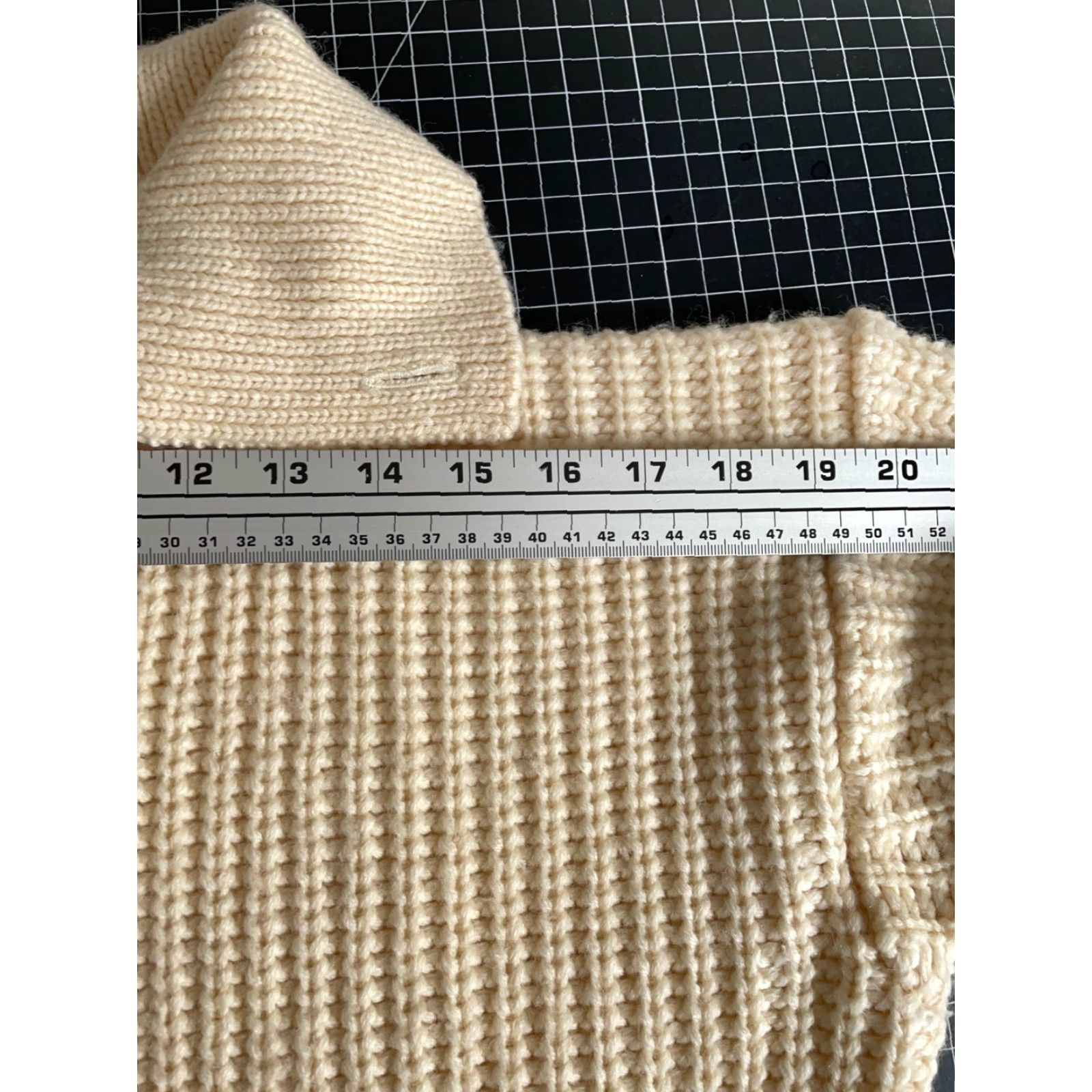 Vintage VINTAGE Atlantis Sweater Mens Medium Ivory Wool Collared Heavyweight Knit 80s Preppy Pullover? Size US M / EU 48-50 / 2 - 7 Thumbnail
