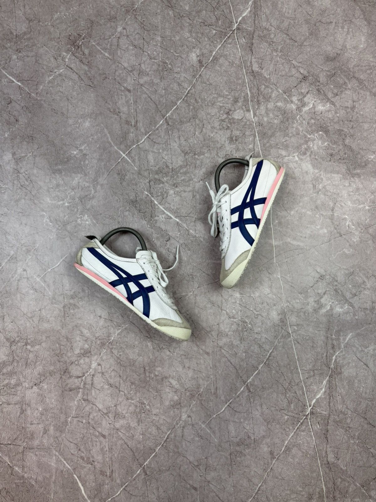 Asics Vintage Onitsuka Tiger Asics White Shoes Mexico 66 Y2K Rare Size US 6 / IT 36 - 1 Thumbnail