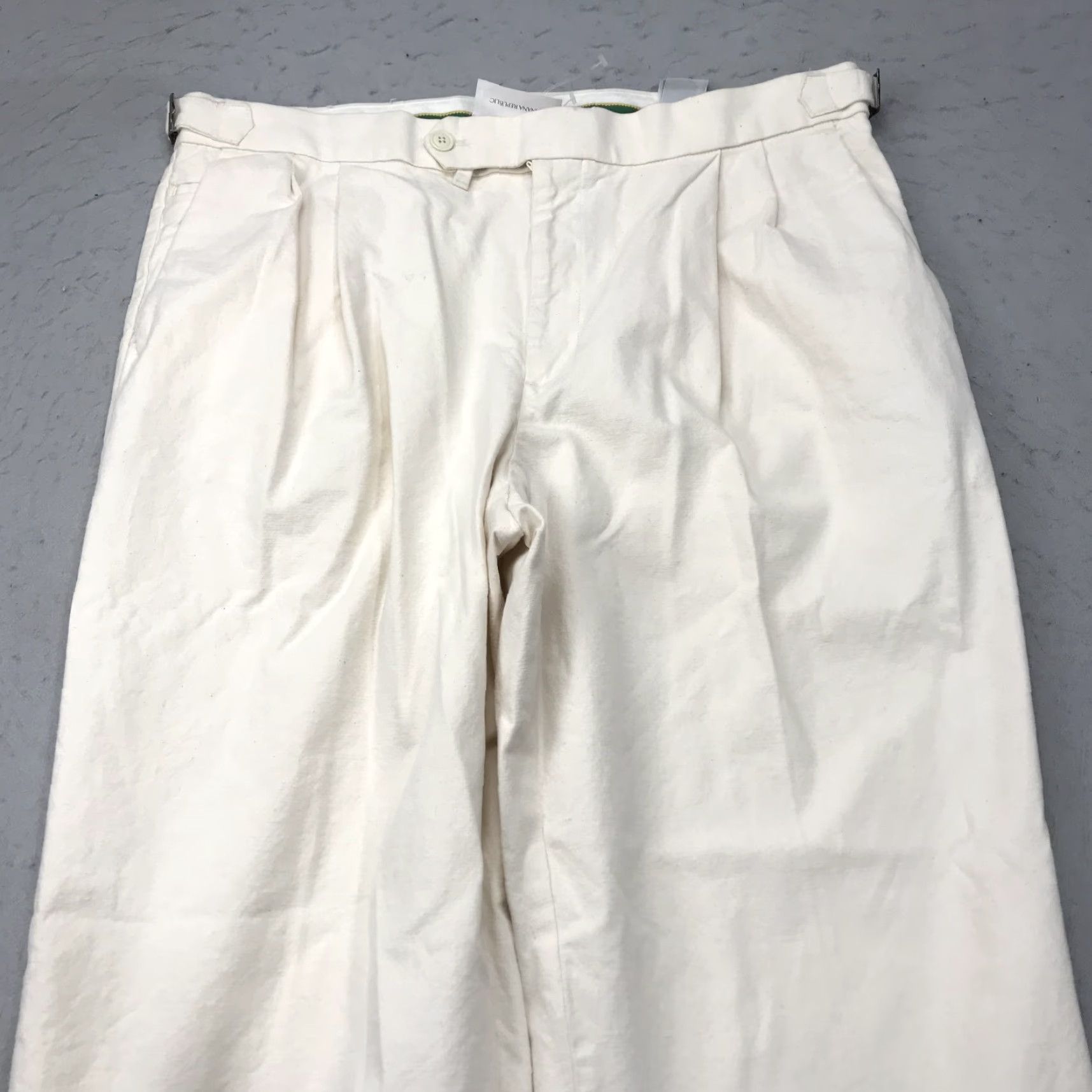 Banana Republic Banana Republic Pants Mens 40x31 Beige 100% Cotton Athletics Wide Casual NWT Size US 40 / EU 56 - 2 Thumbnail