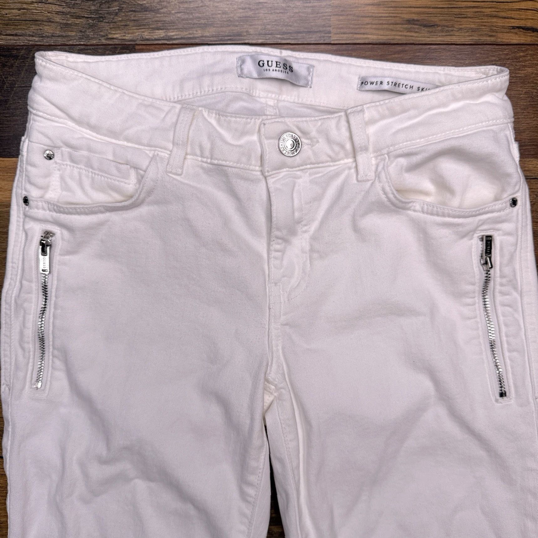 Guess GUESS Power Stretch Skinny Jeans Womens 26 White Low Rise Zippers Ankle - 5-Pocket Denim Slim Stretch Size 26" / US 2 / IT 38 - 2 Thumbnail