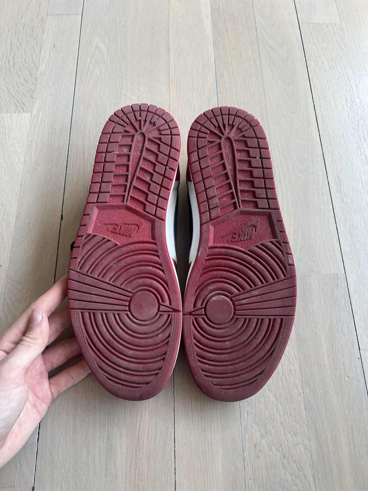 Jordan Brand × Nike Jordan 1 low «Chicago» 2016 Size US 11 / EU 44 - 19 Thumbnail
