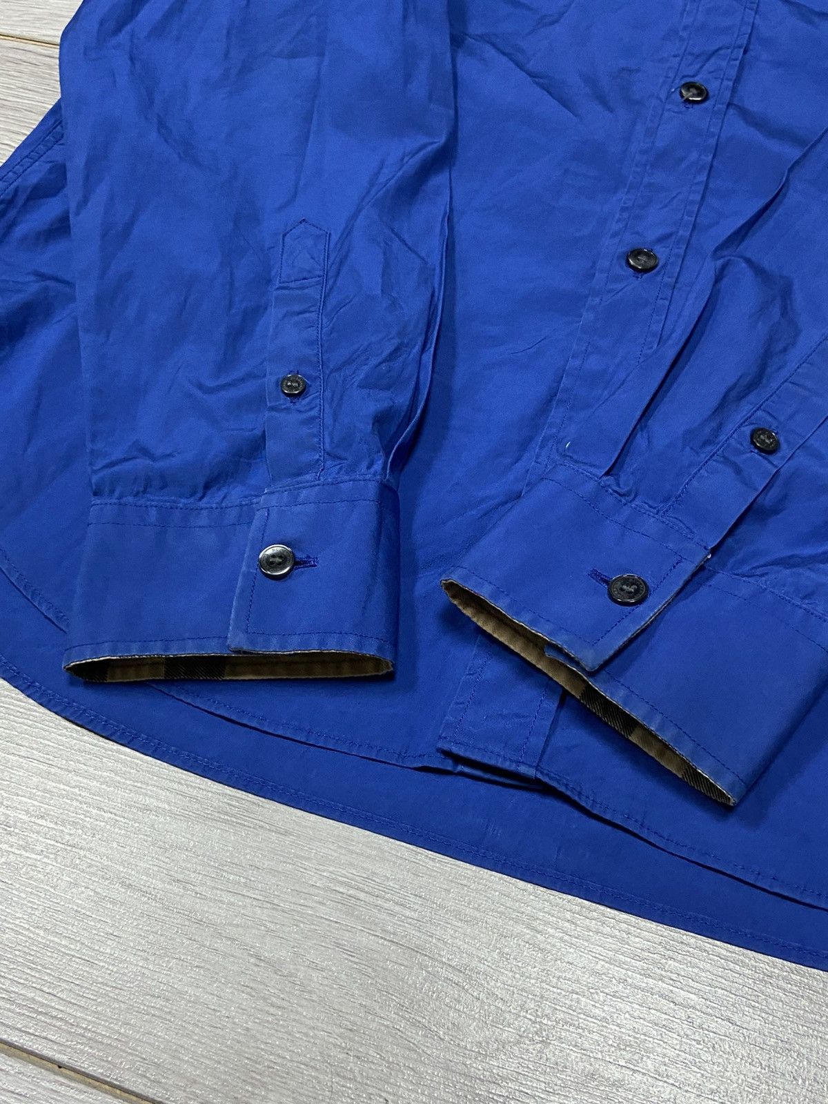 Burberry Burberry Brit vintage shirt nova check buttons Size US L / EU 52-54 / 3 - 8 Thumbnail