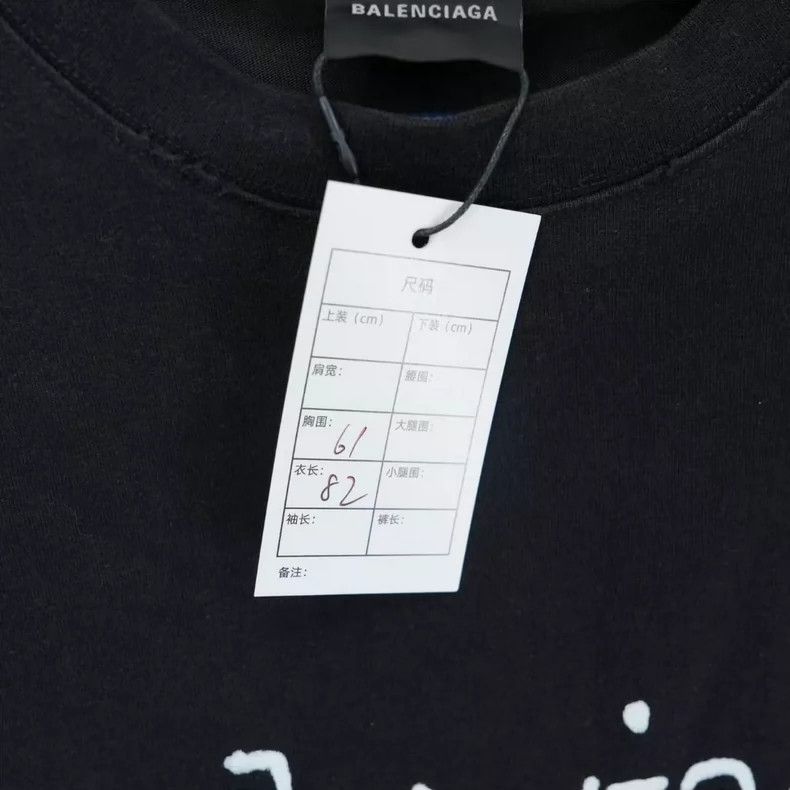 Balenciaga Balenciaga Black Aged Graffiti Coke Short Sleeve Size L Size US L / EU 52-54 / 3 - 6 Thumbnail