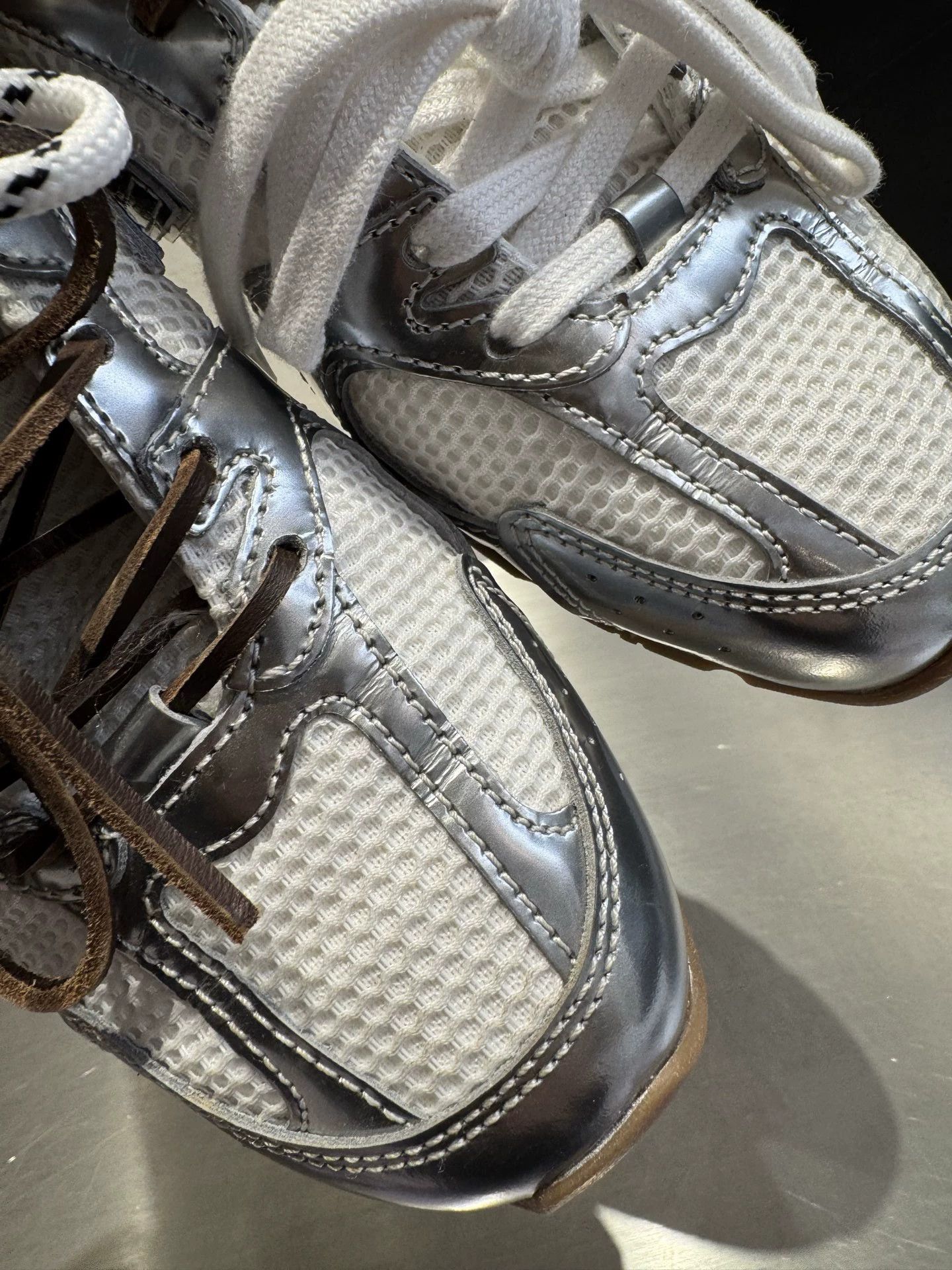 Miu Miu MIU MIU x New Balance Silver Mesh Decon EU 36.5 Size US 6 / IT 36 - 6 Thumbnail