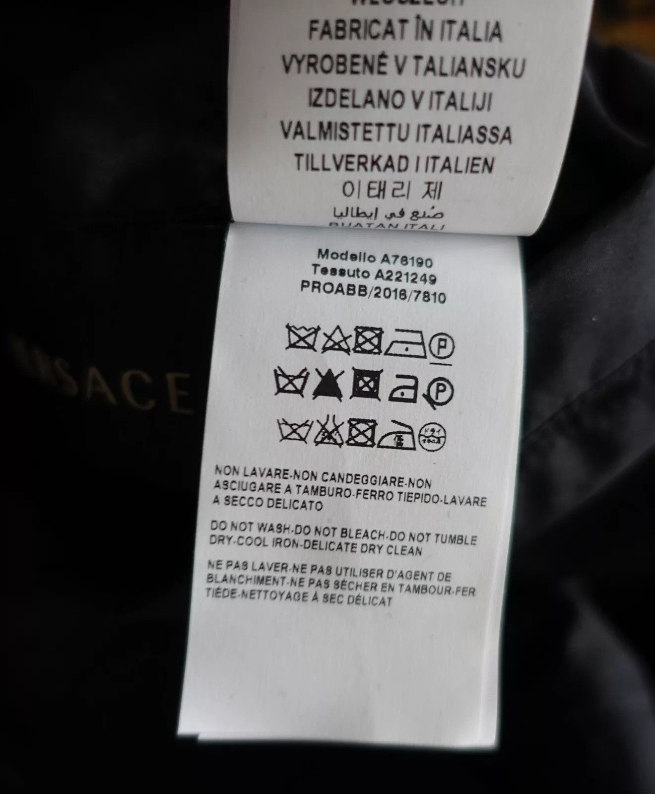 Versace VERSACE JACKET LOGO MEDUSA Size US L / EU 52-54 / 3 - 10 Thumbnail
