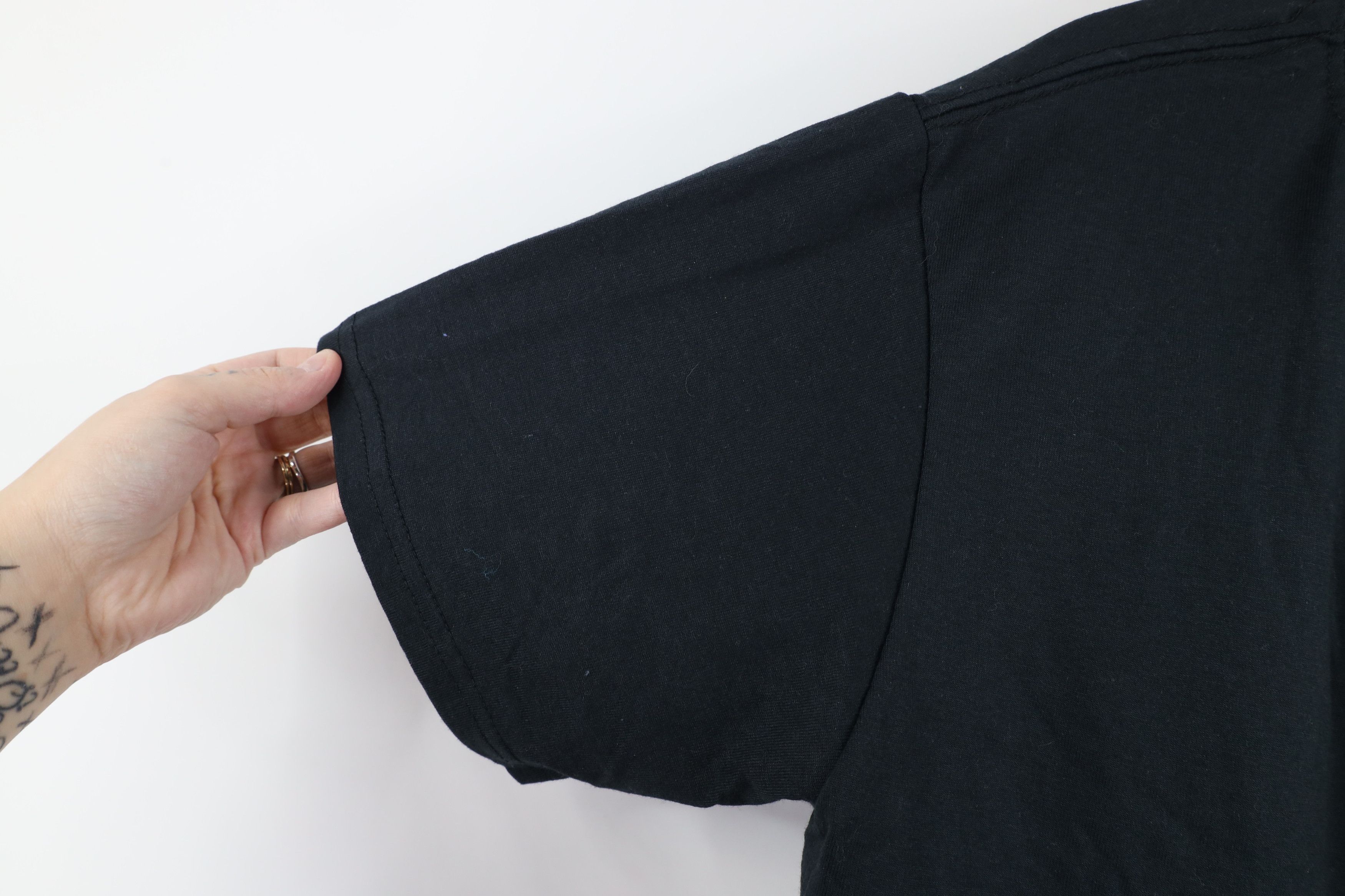 Vintage Vintage 90s Streetwear Short Sleeve T-Shirt Black Cotton Size US L / EU 52-54 / 3 - 6 Thumbnail