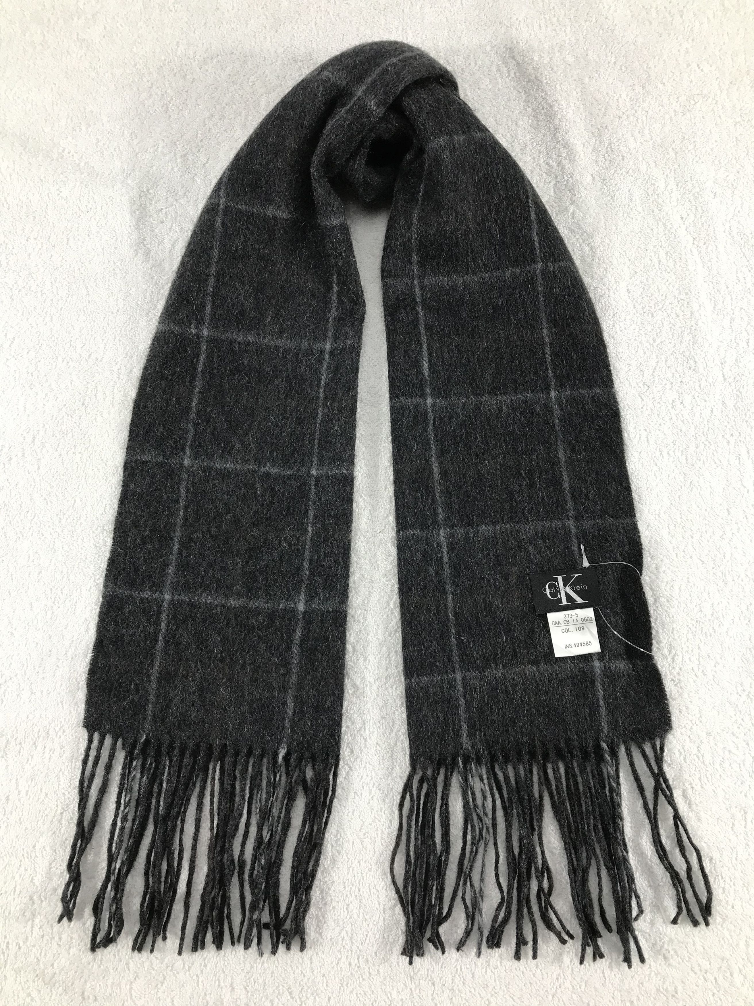 Calvin Klein × Vintage Calvin Klein Scarf / Muffler / Neckwear - WW1491 Size ONE SIZE - 1 Thumbnail