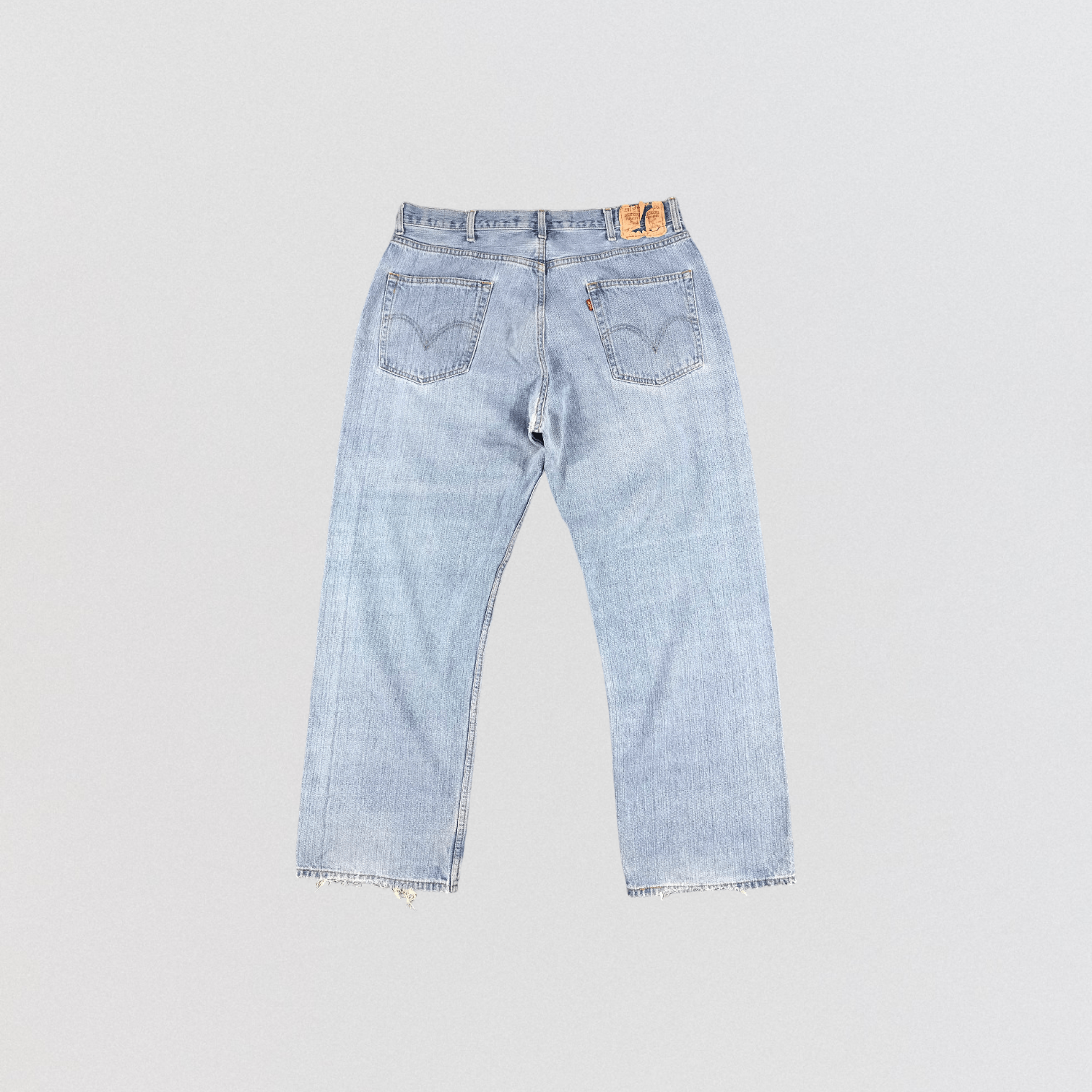 Levi's × Vintage Vintage Light Wash Levis 569 Denim Jeans-JM715 Size US 37 - 2 Thumbnail