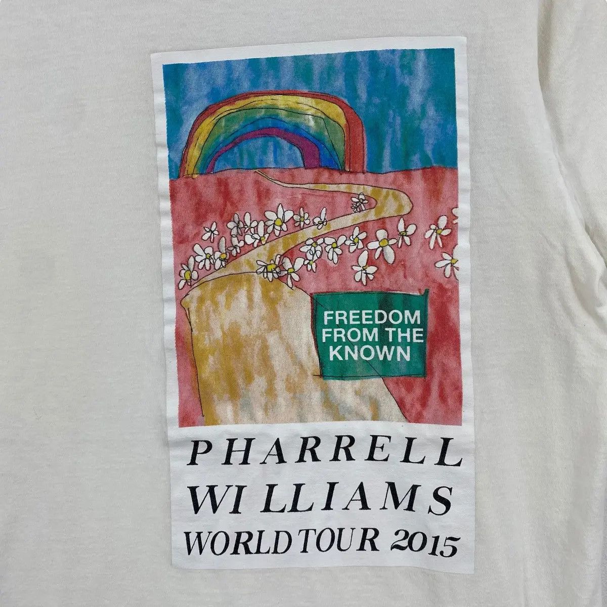 Band Tees PHARRELL WILLIAMS Freedom From The Known World Tour 2015 Tee Size US M / EU 48-50 / 2 - 2 Thumbnail