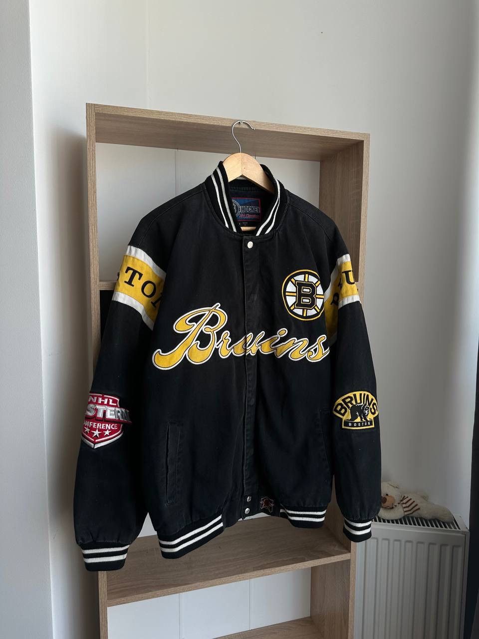 NHL × Vintage Vintage Hockey Delong NHL Boston Bruins Bomber Jacket Size US M / EU 48-50 / 2 - 1 Thumbnail