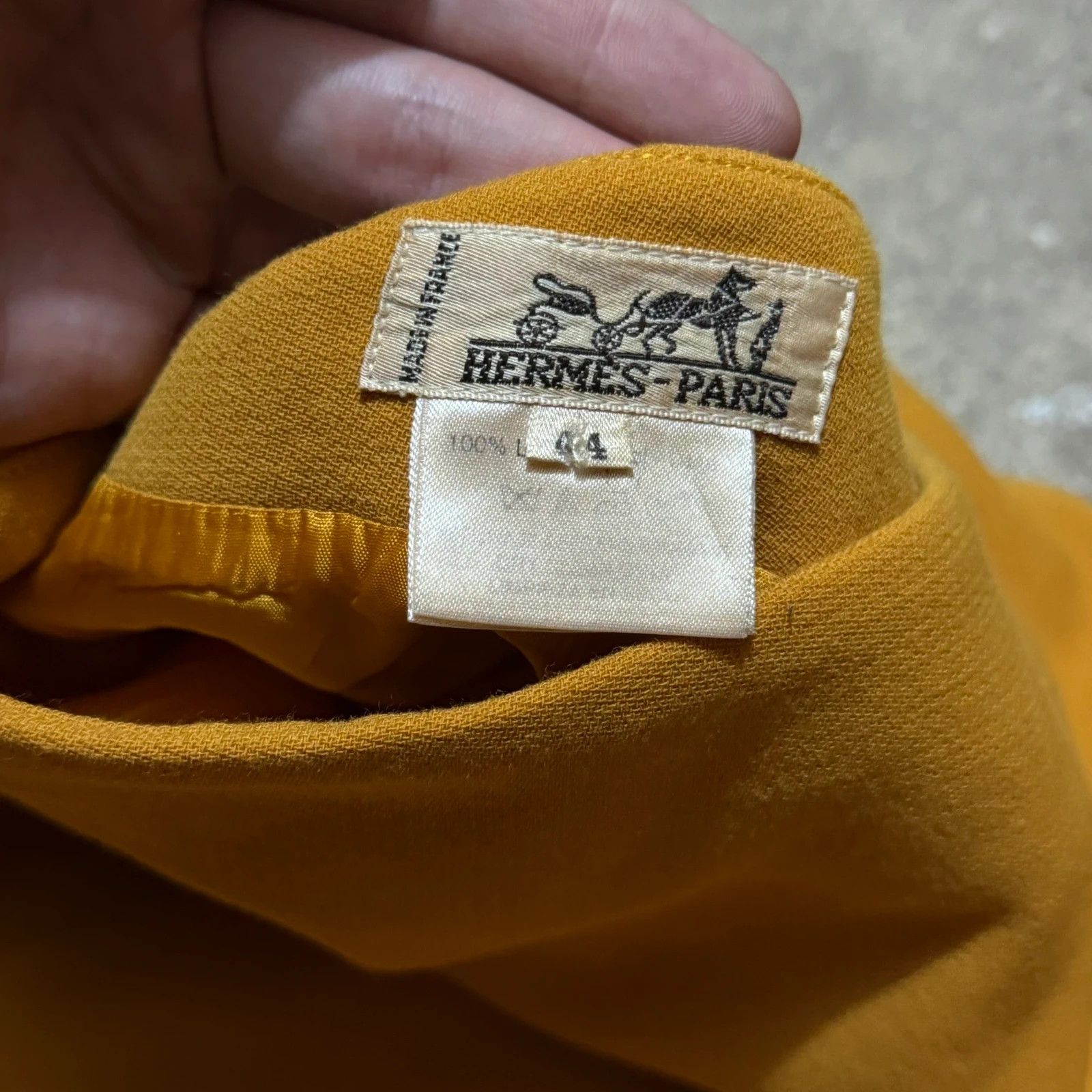 Hermes Vintage Hermes cargo poket skirt Size 32" / US 10 / IT 46 - 4 Thumbnail