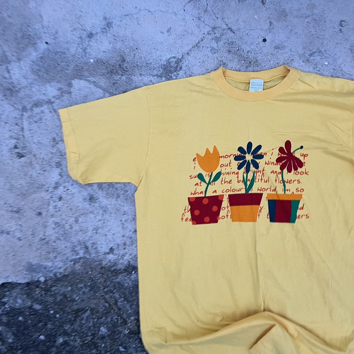 Japanese Brand flower graphic tee y2k vintage style light navy blue tshirt Size US L / EU 52-54 / 3 - 3 Thumbnail