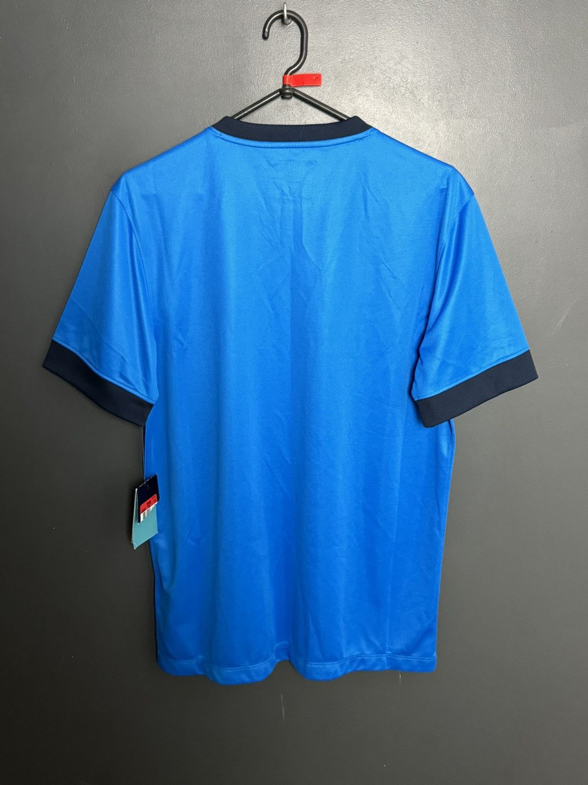Nike New Singapore National Team 14/15 Away Football Jersey Size US L / EU 52-54 / 3 - 2 Thumbnail