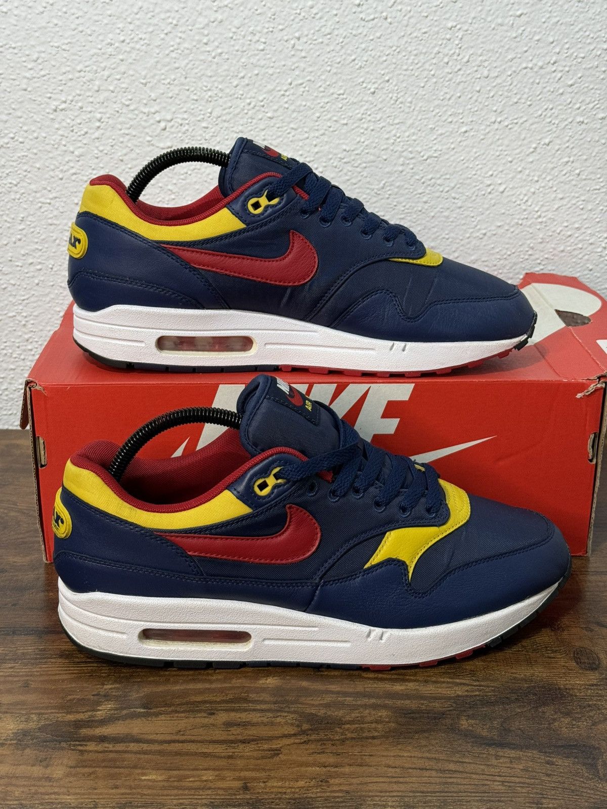 Nike Nike Air Max 1 Snow Beach size 9 Size US 9 / EU 42 - 6 Thumbnail