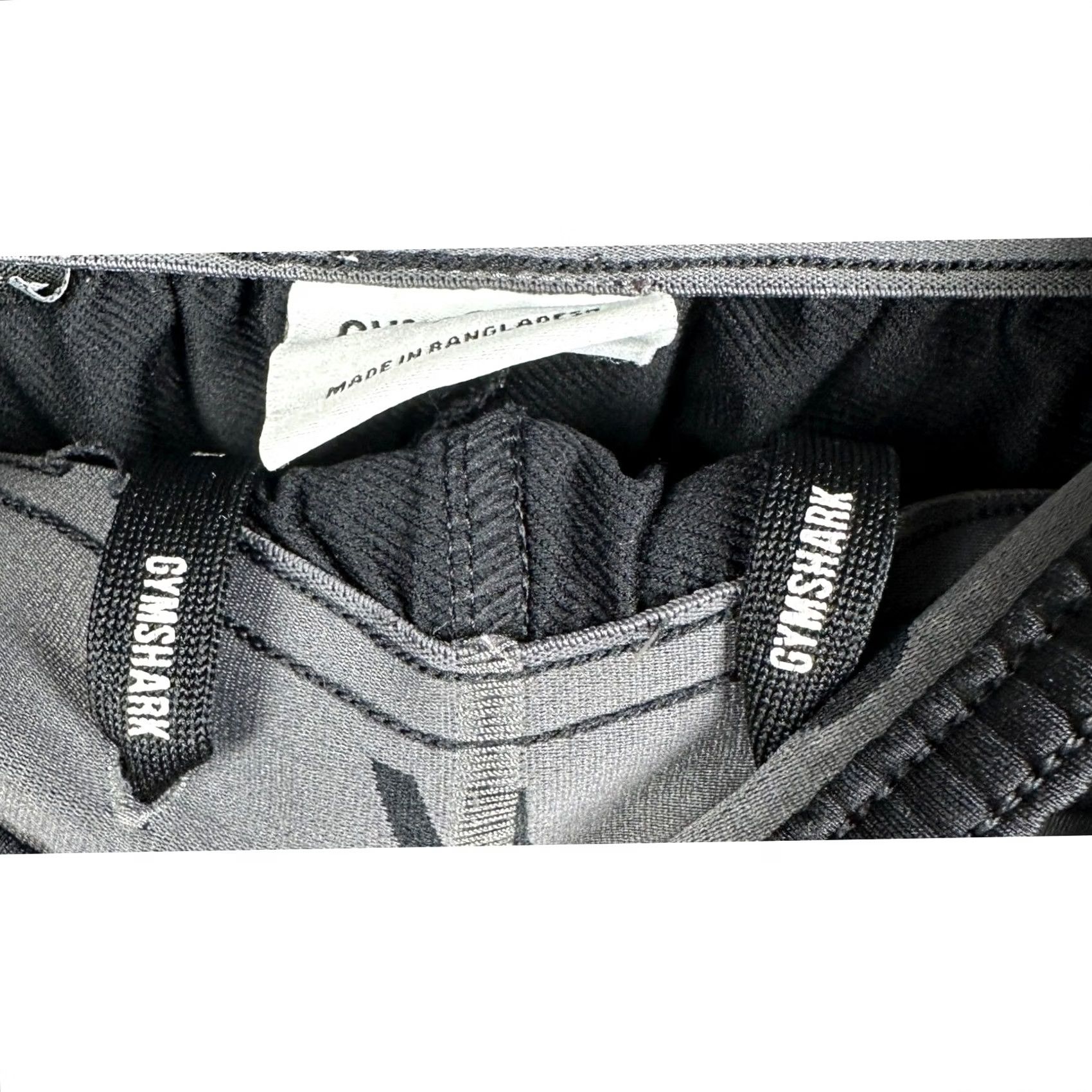 Gymshark Gymshark Pants Mens XS Black Activewear Joggers Tapered Drawstring Stretch Waist Pockets Zip Pocket Size US 27 - 5 Thumbnail