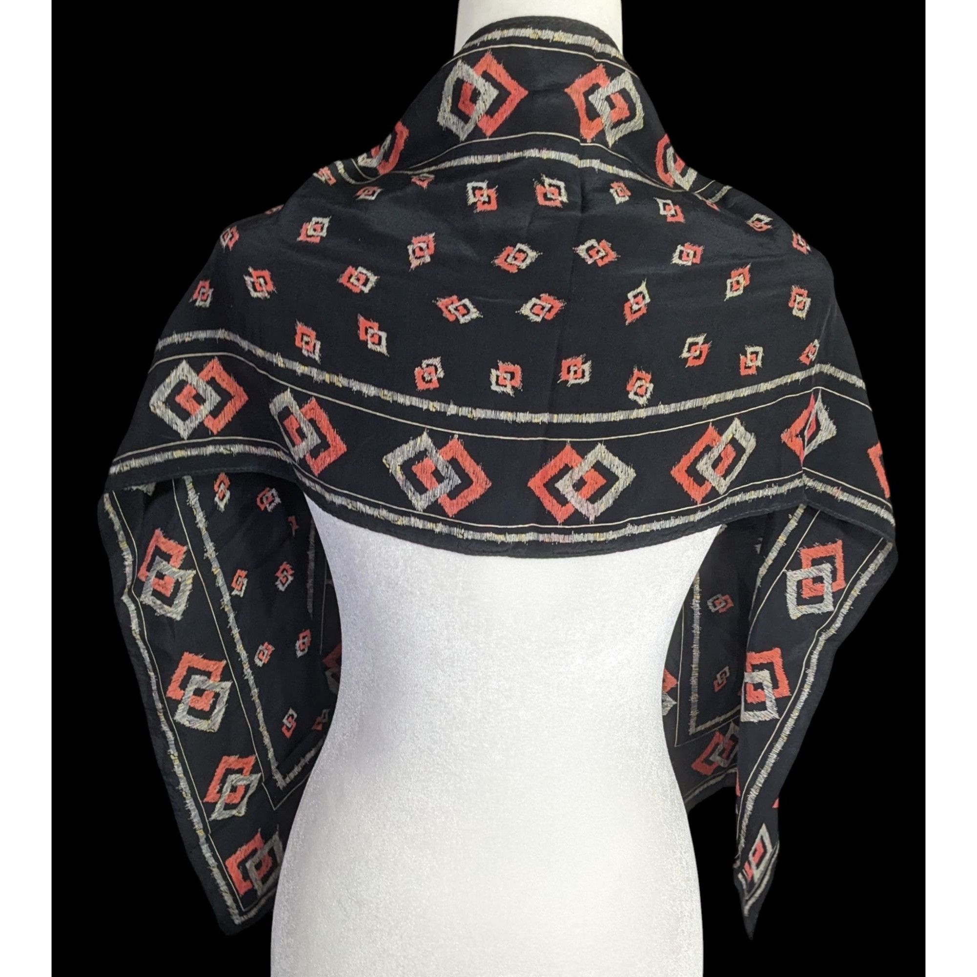 Other Franck Olivier Paris Vintage Black Scarf With Geometric Patt Size ONE SIZE - 2 Thumbnail