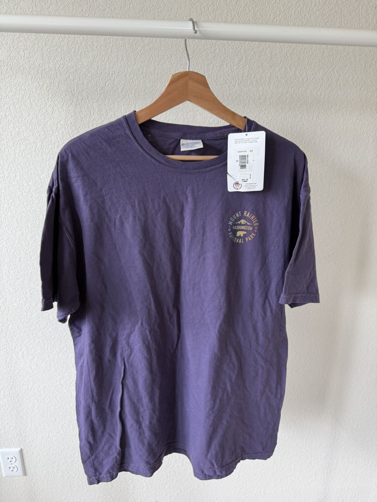 Hanes Mount Rainier T-Shirt 💜 Size US L / EU 52-54 / 3 - 1 Thumbnail