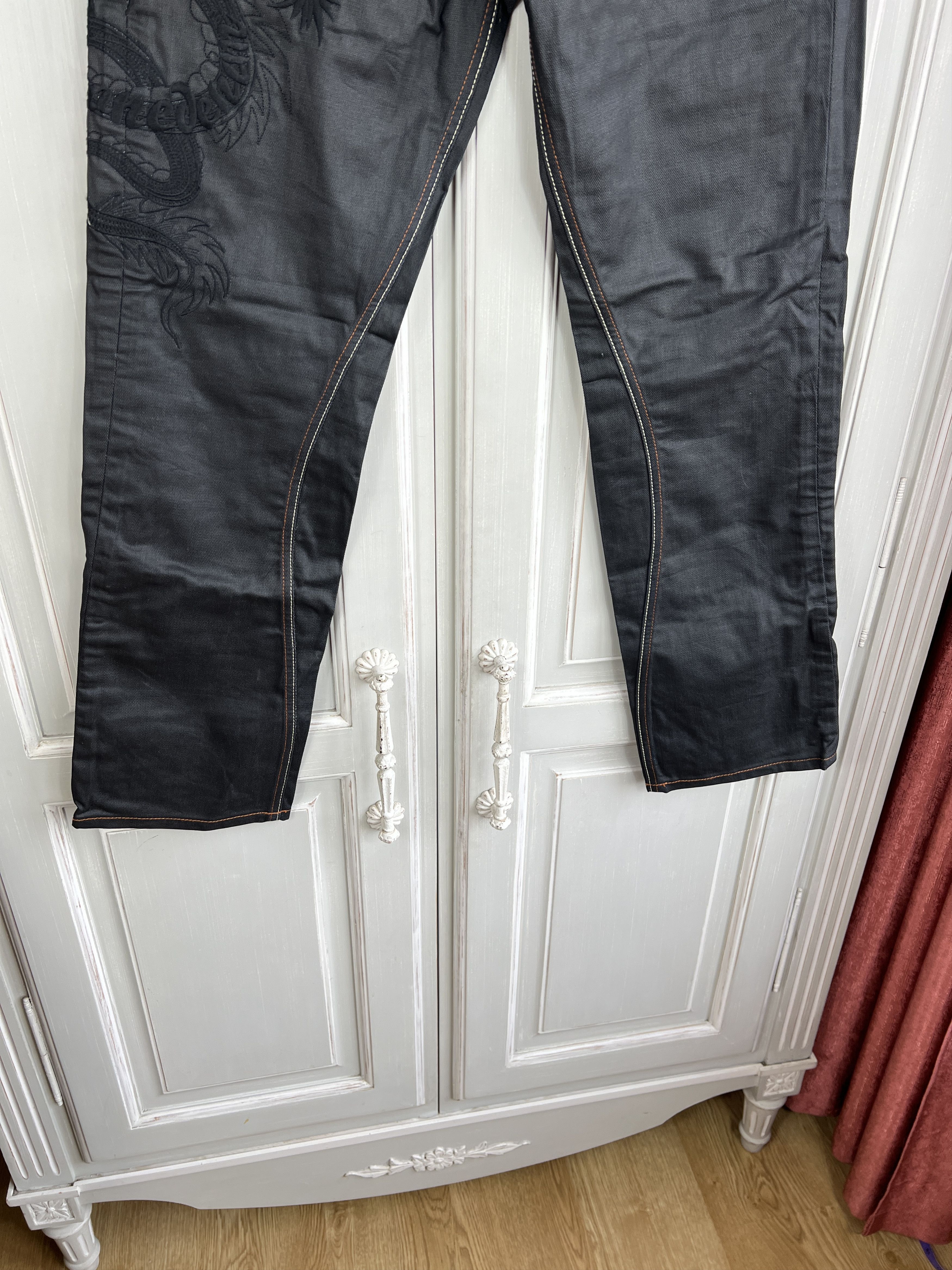 If Six Was Nine × Japanese Brand × Le Grande Bleu (L.G.B.) ARCHIVE WAXED DENIM DRAGON BLACK JEANS Size US 31 - 3 Thumbnail